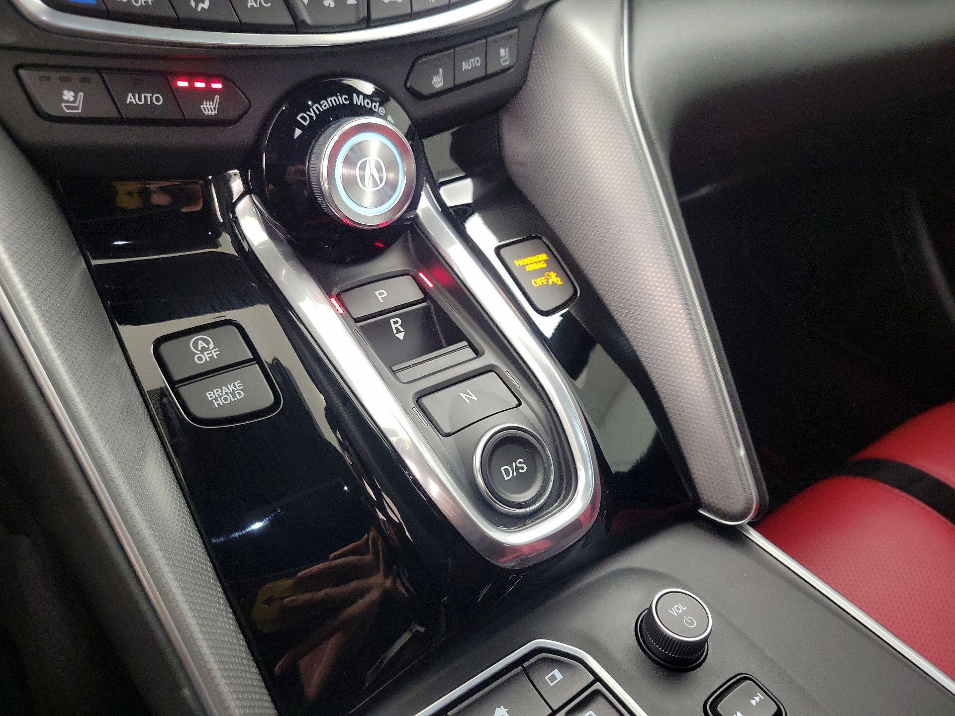 Thumbnail: 2023 Acura TLX - 18