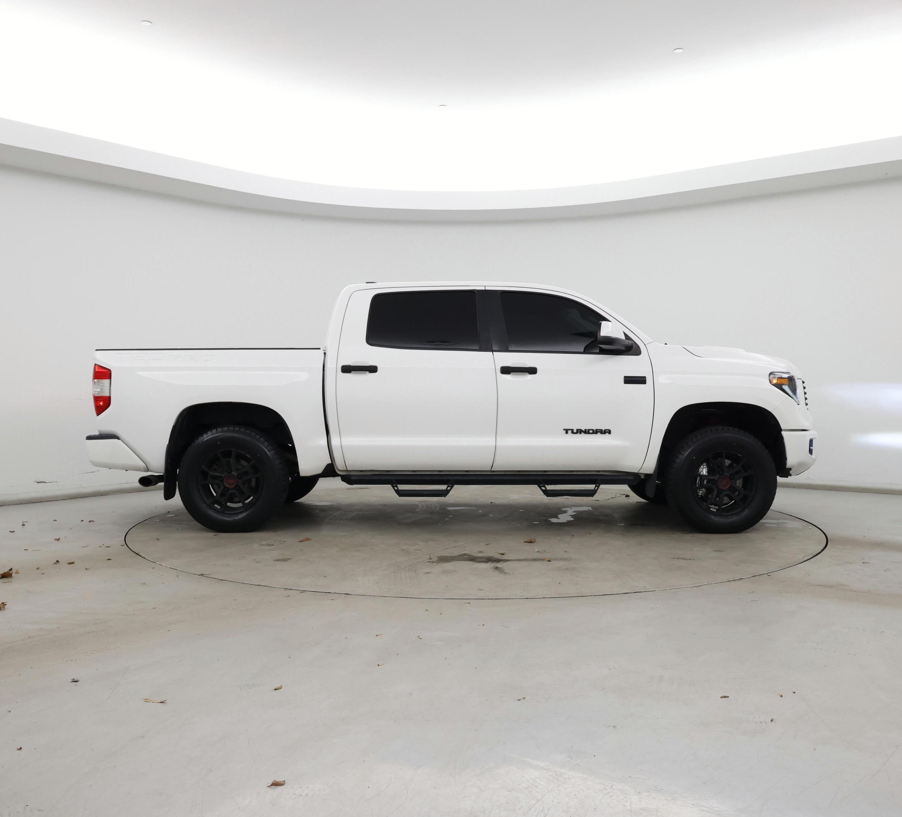 Thumbnail: 2021 Toyota Tundra - 7