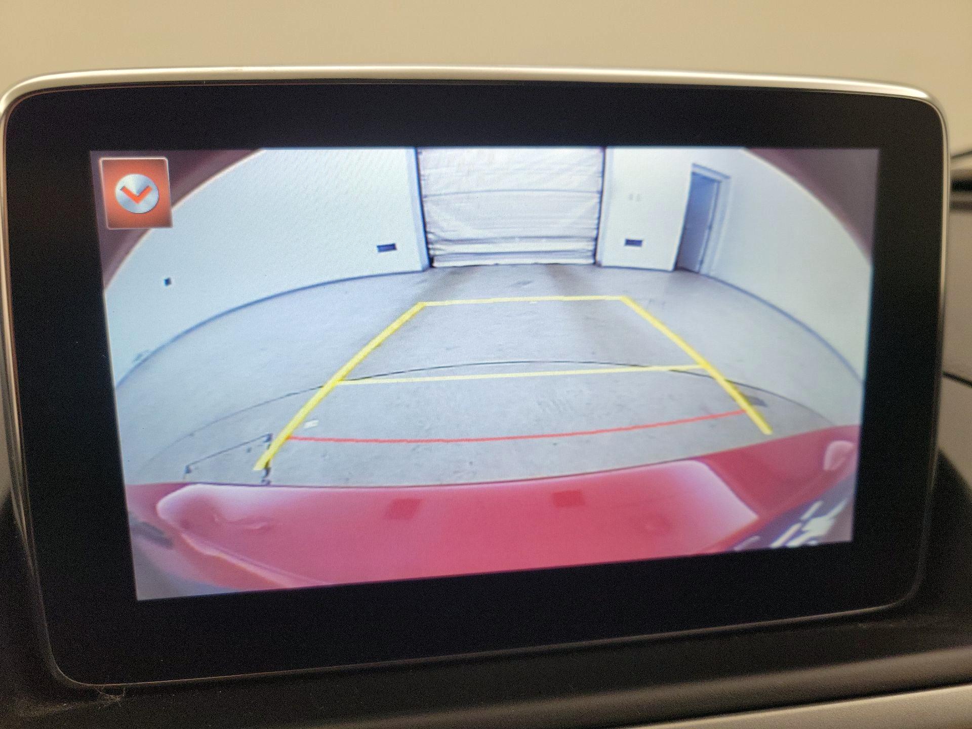 Thumbnail: 2018 Fiat 124 Spider - 14