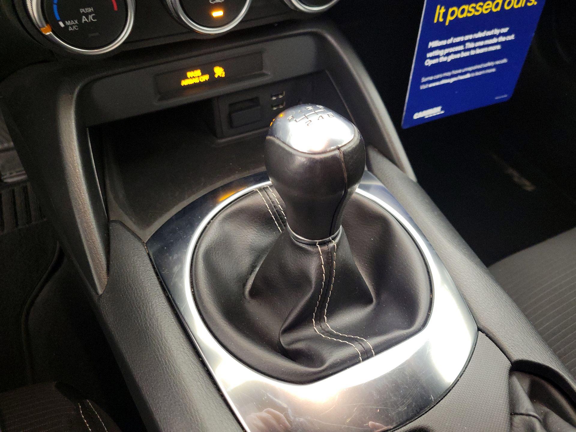 Thumbnail: 2018 Fiat 124 Spider - 17