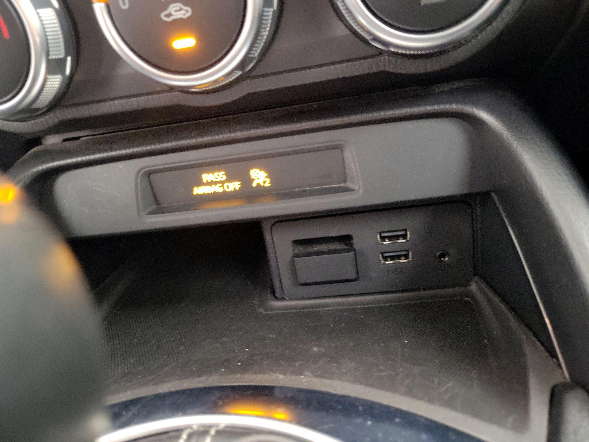 Thumbnail: 2018 Fiat 124 Spider - 18