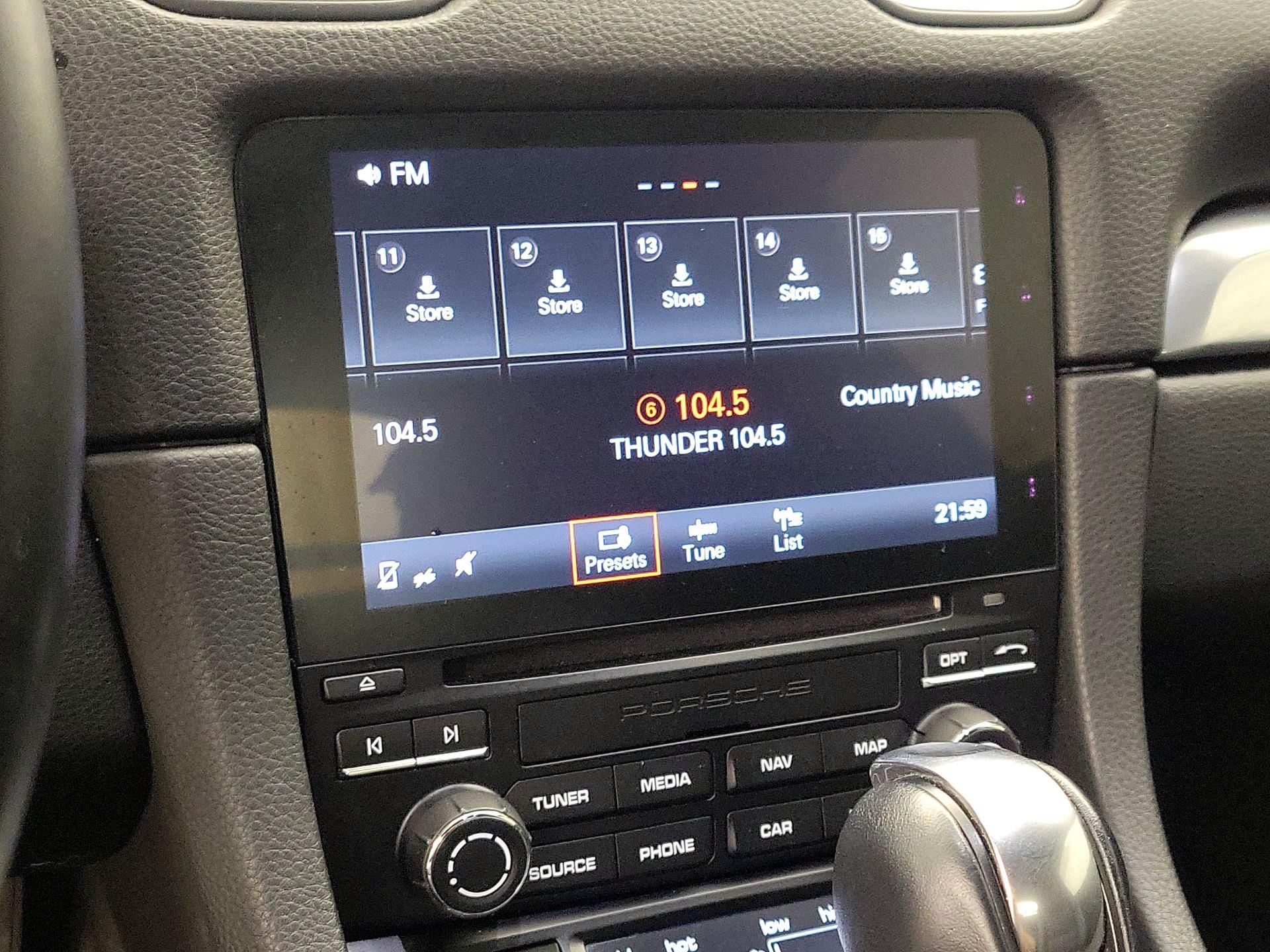 Thumbnail: 2018 Porsche 718 Cayman - 15