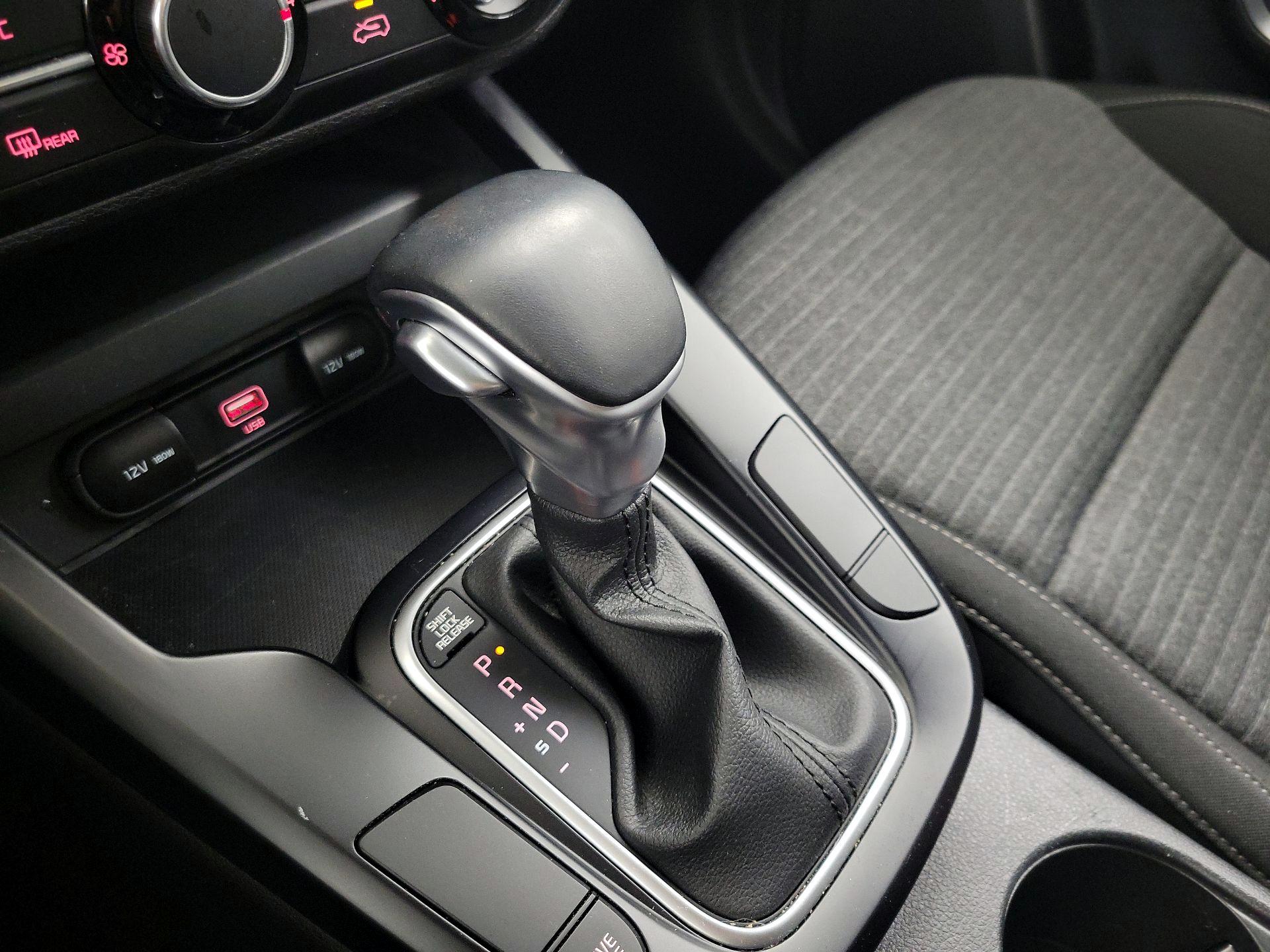 Thumbnail: 2020 Kia Soul - 17