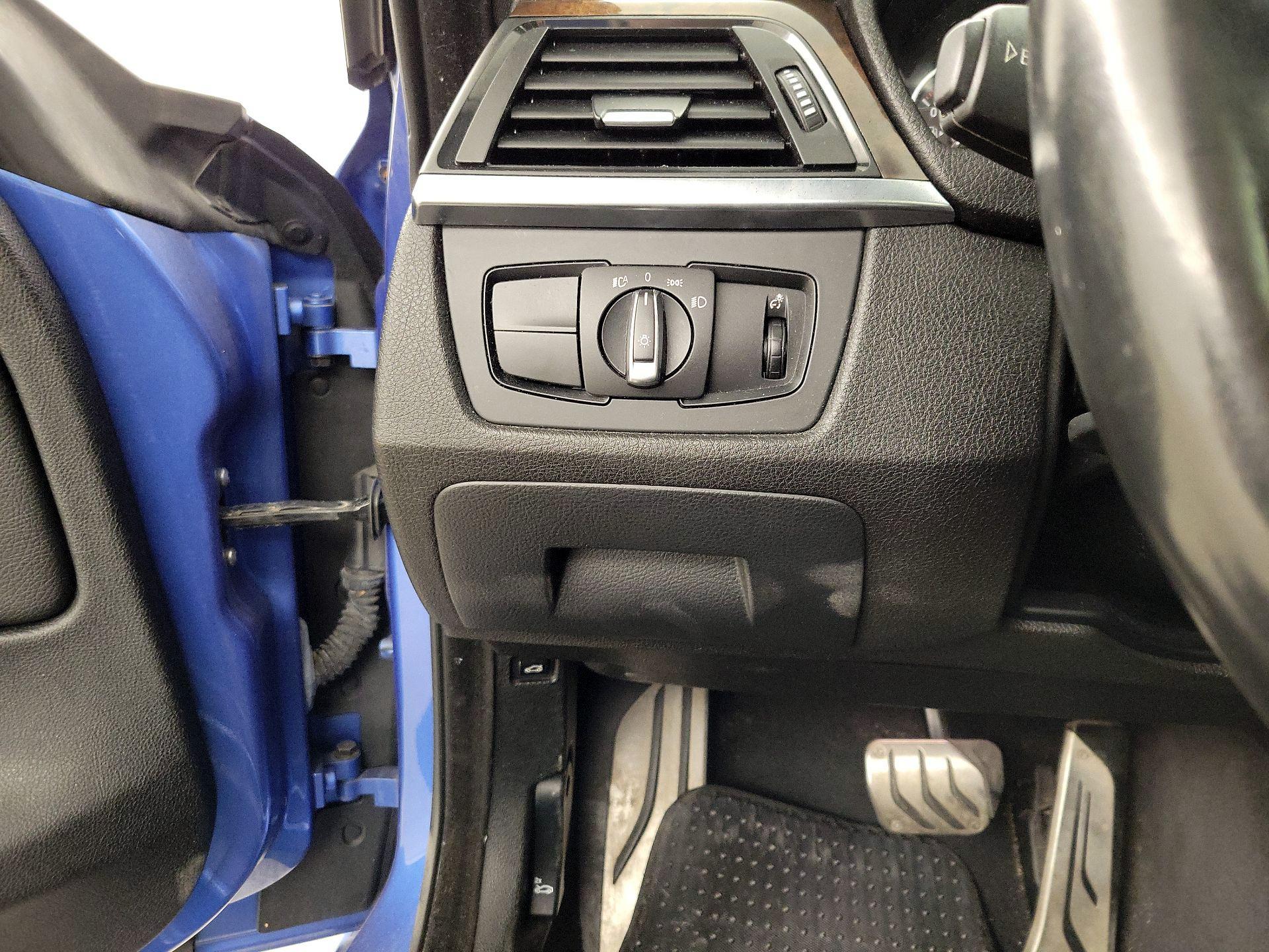 Thumbnail: 2015 BMW 4 Series - 13