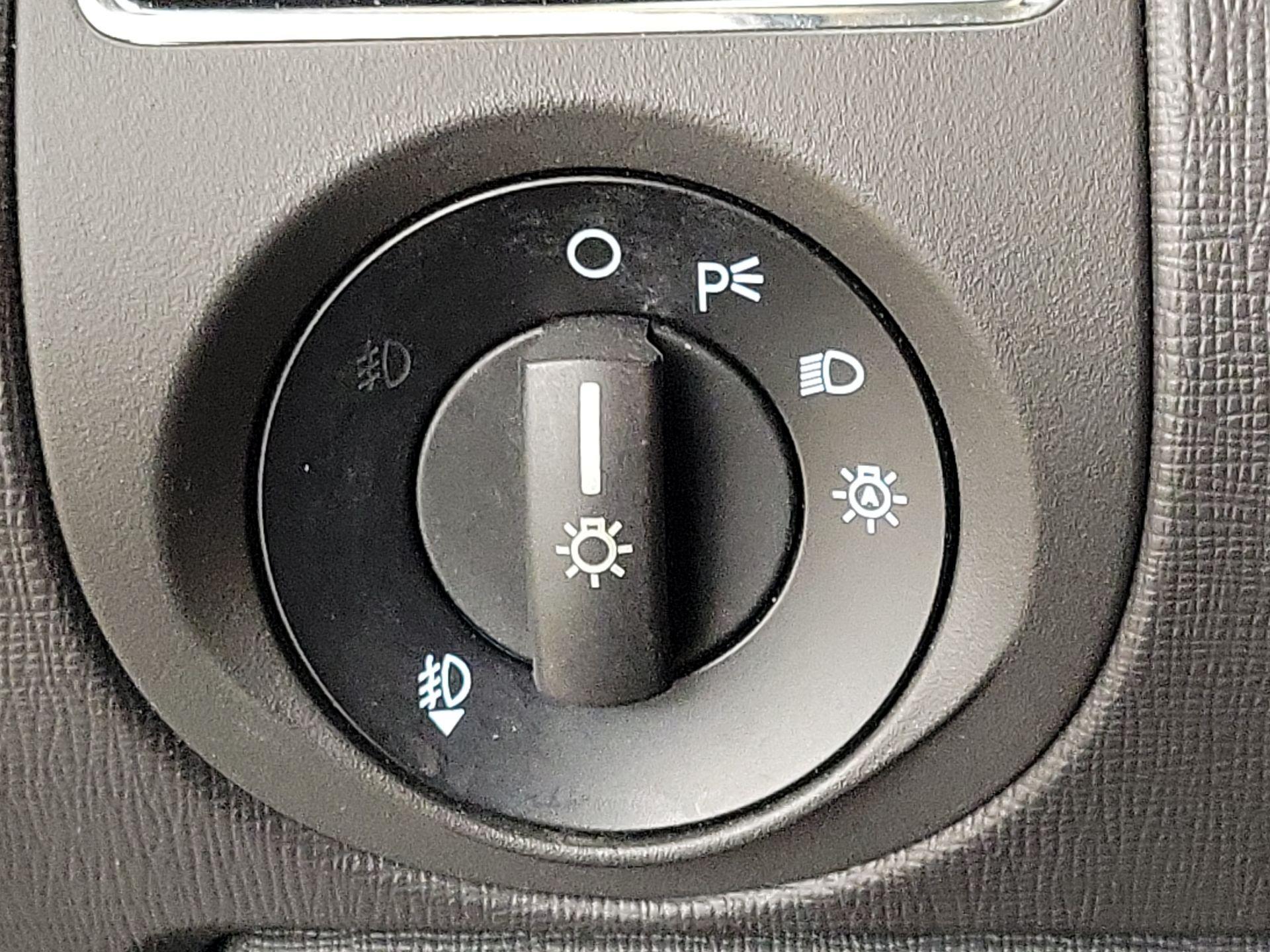 Thumbnail: 2016 Ford Flex - 13