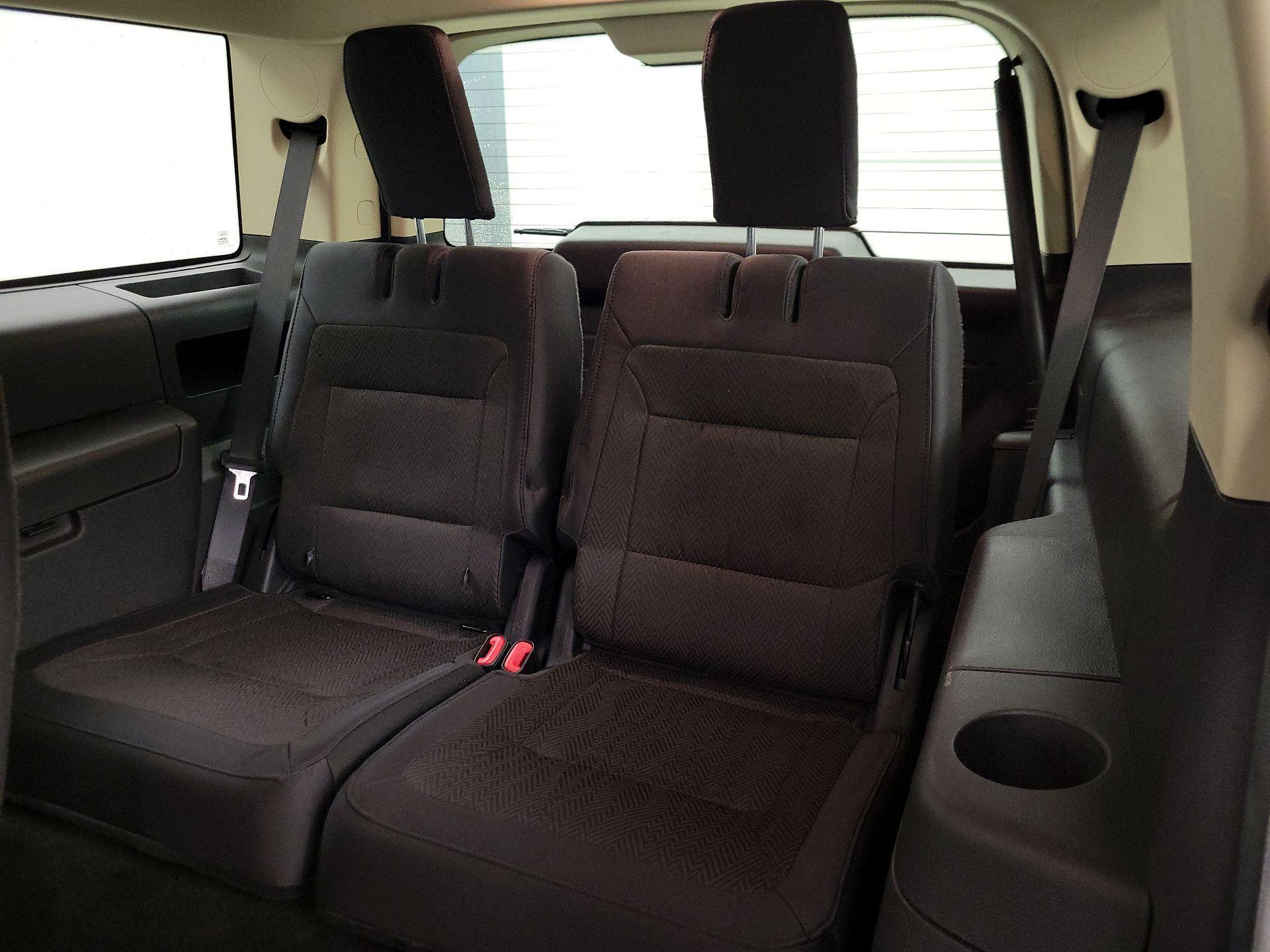 Thumbnail: 2016 Ford Flex - 20