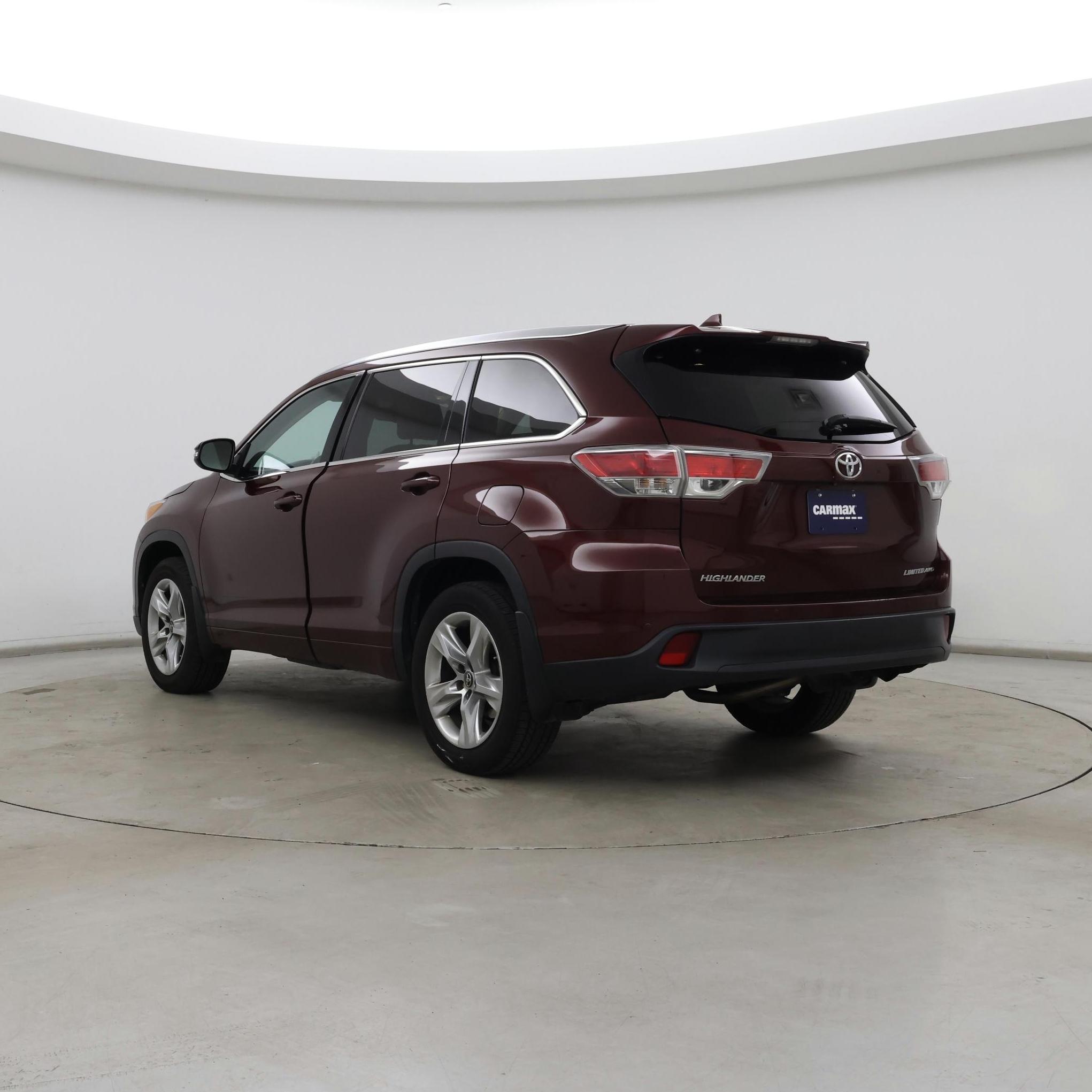 Thumbnail: 2016 Toyota Highlander - 2