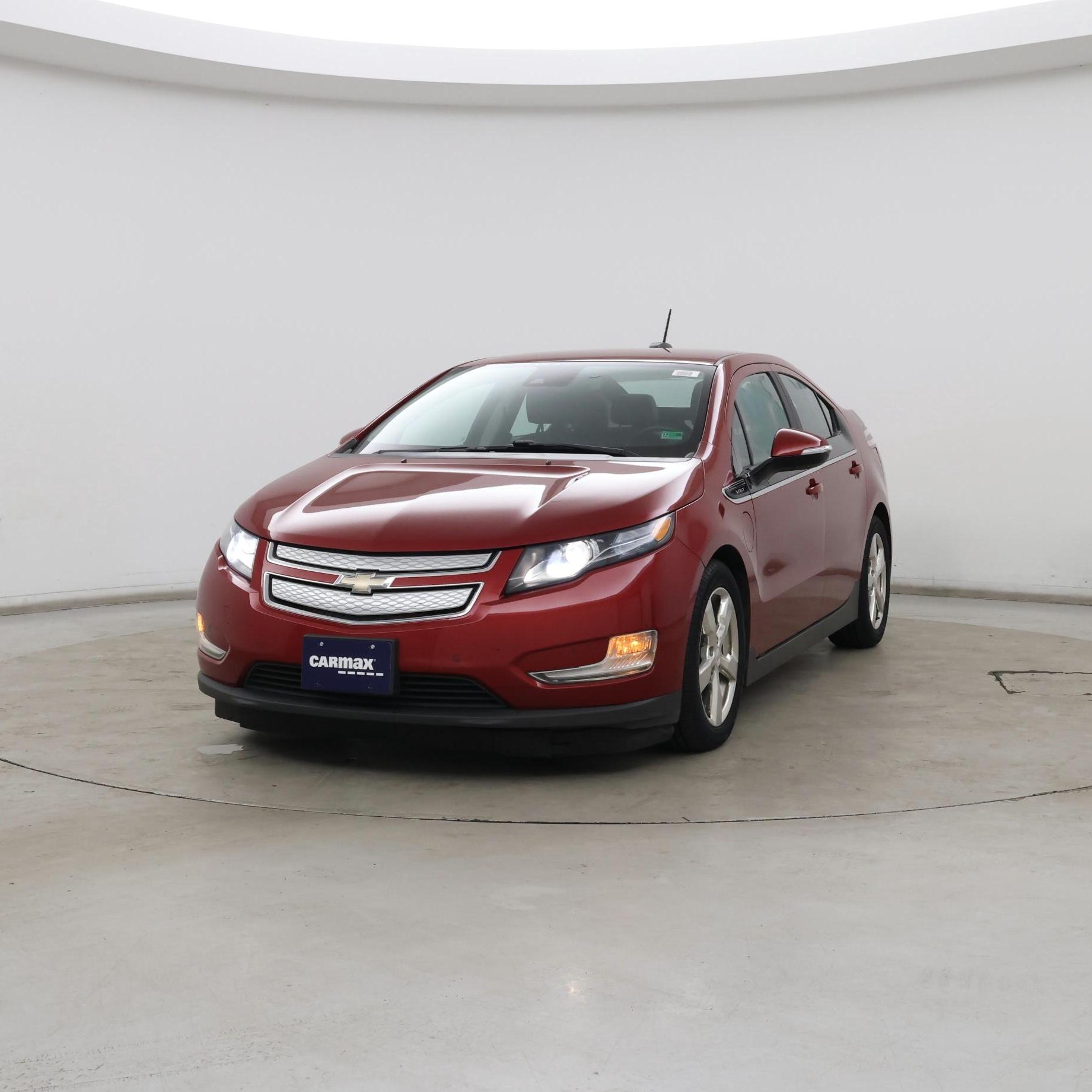 Thumbnail: 2015 Chevrolet Volt - 4