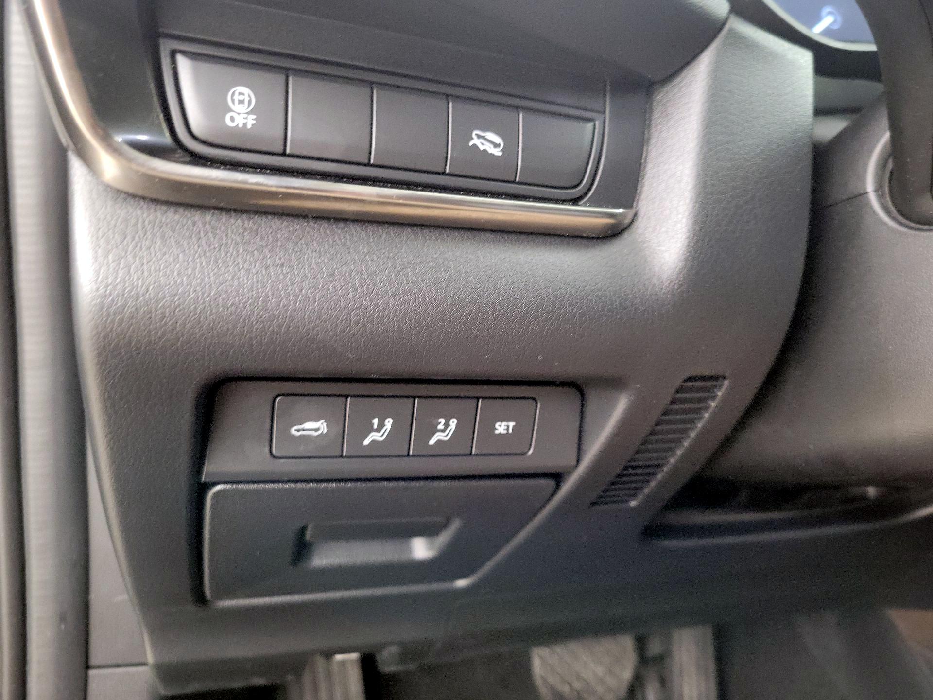 Thumbnail: 2023 Mazda CX-30 - 13