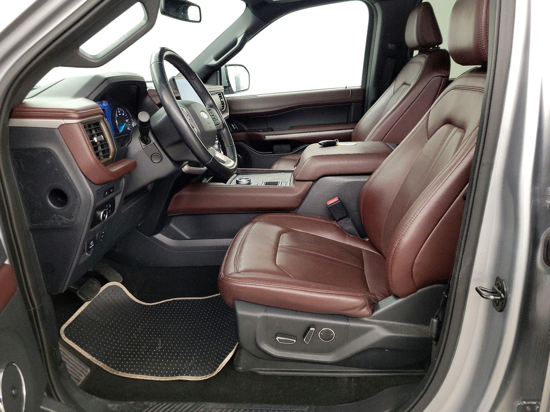 Thumbnail: 2023 Ford Expedition MAX - 11