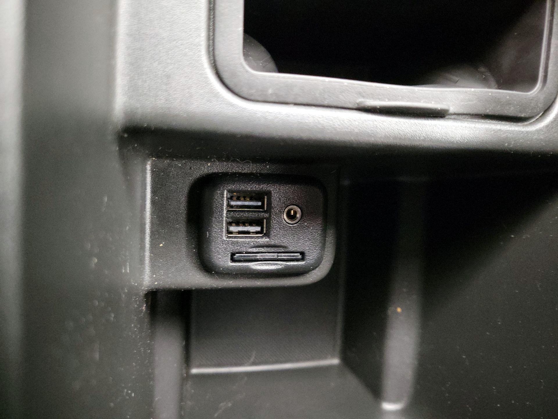 Thumbnail: 2019 Buick Regal - 18