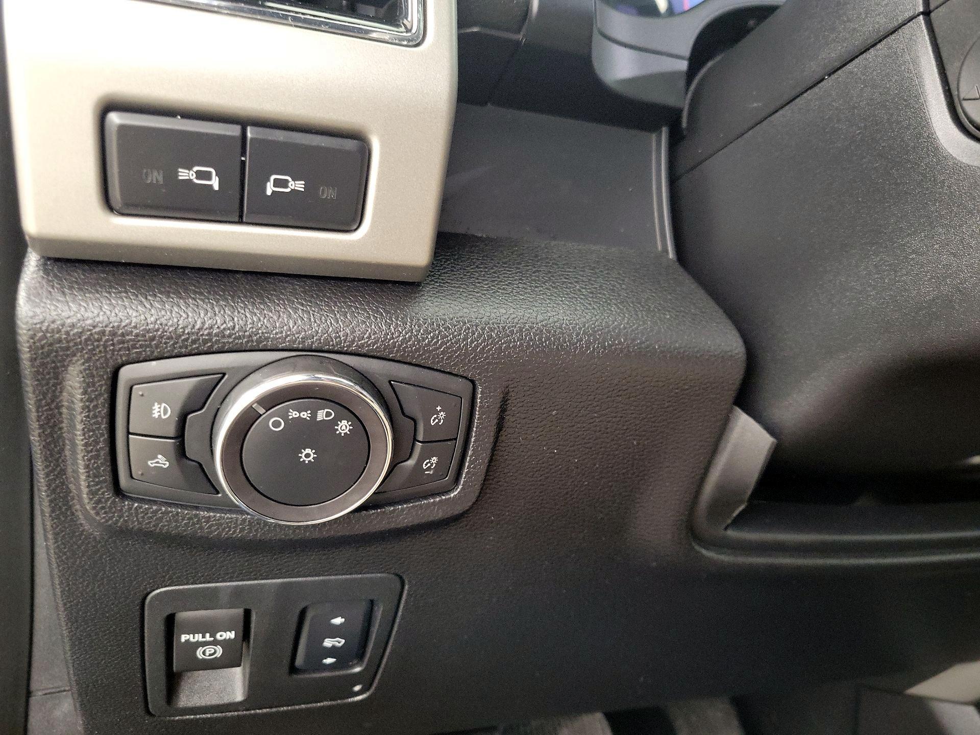 Thumbnail: 2018 Ford F-150 - 13