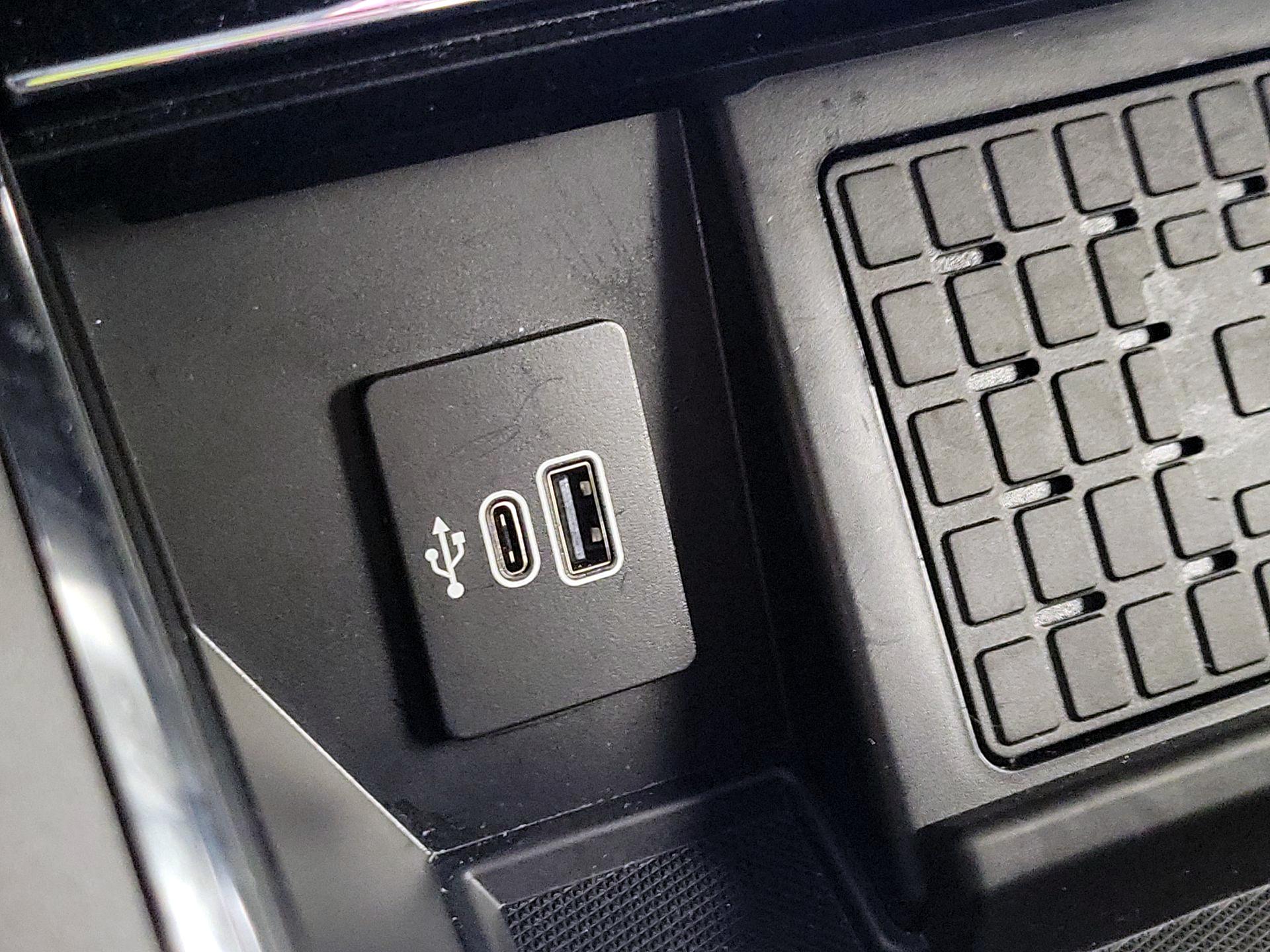 Thumbnail: 2025 Ford F-150 - 19