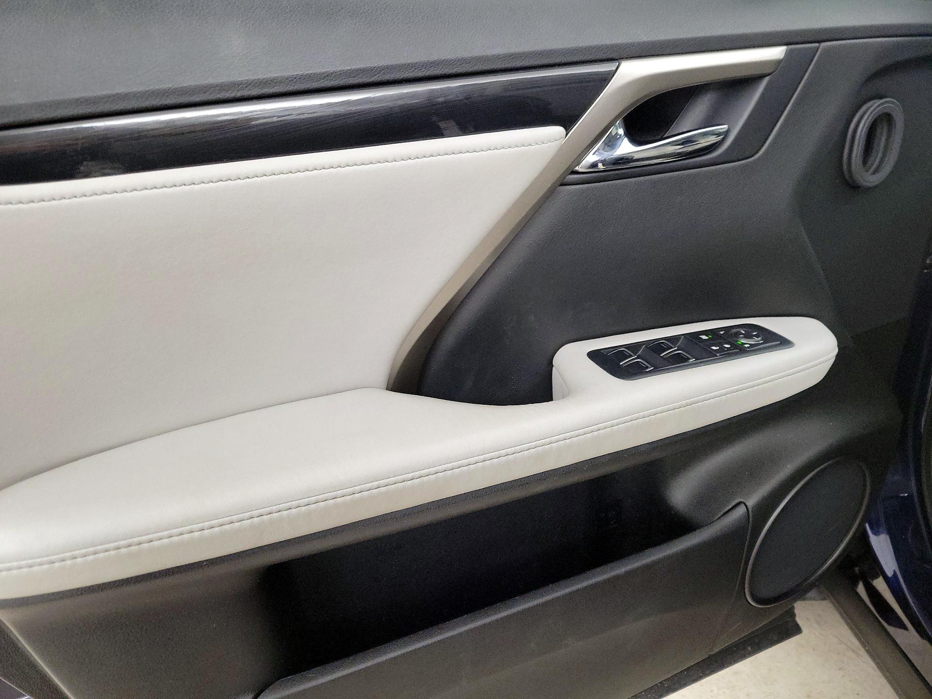 Thumbnail: 2017 Lexus RX - 12