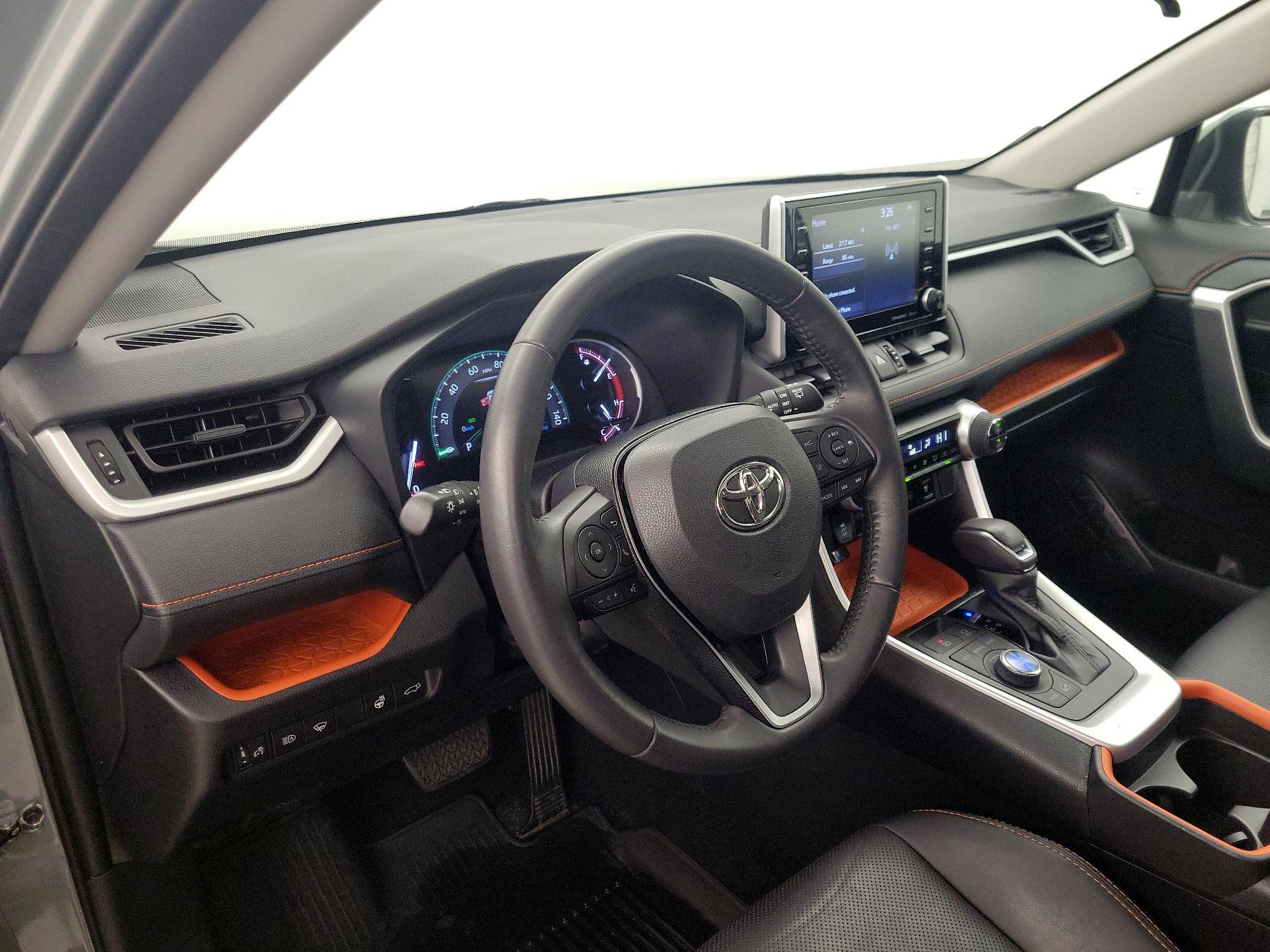 Thumbnail: 2019 Toyota RAV4 - 9