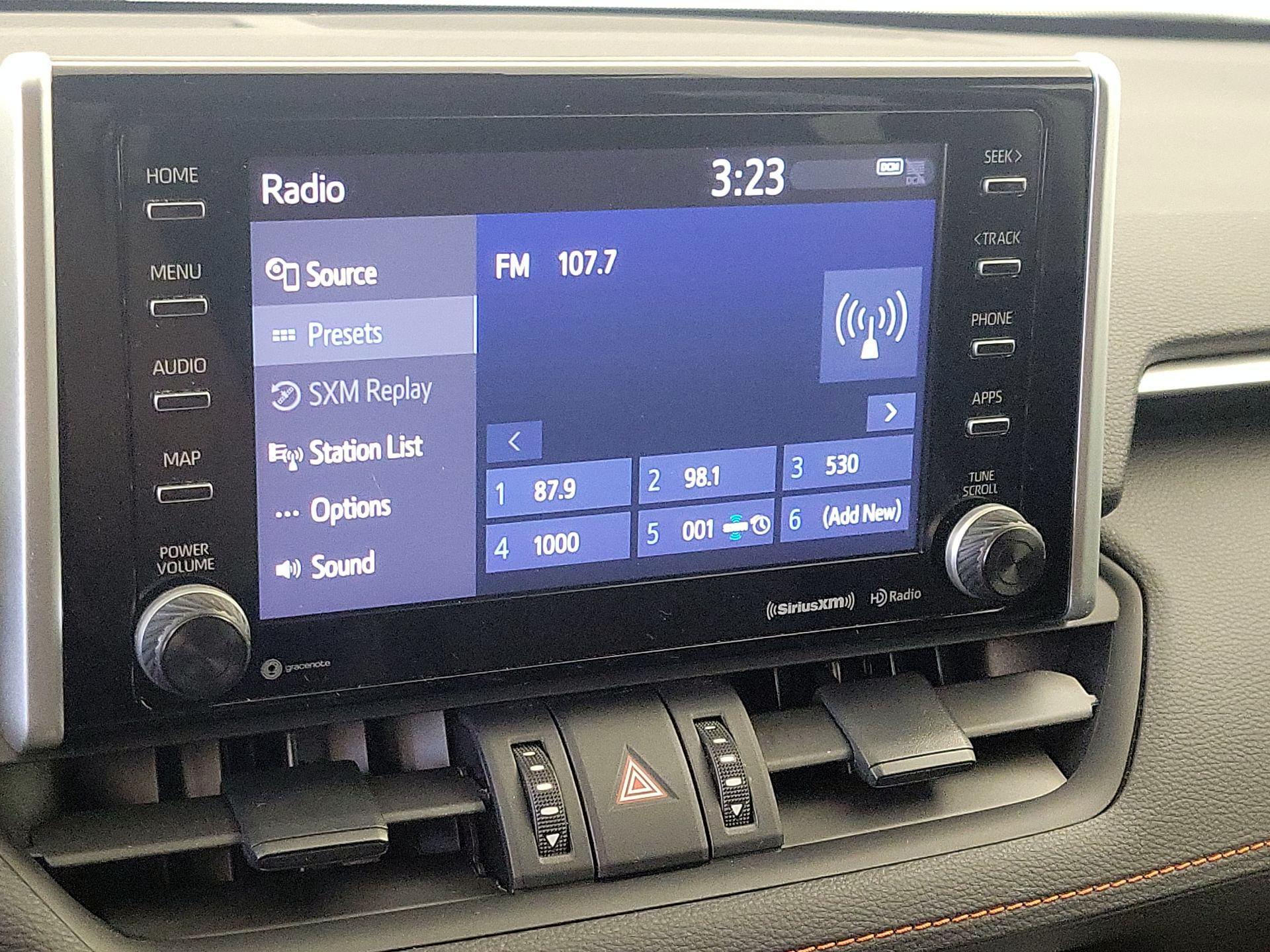 Thumbnail: 2019 Toyota RAV4 - 15