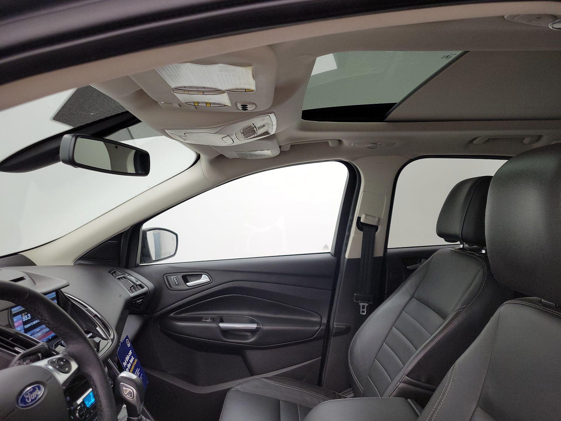 Thumbnail: 2014 Ford Escape - 20