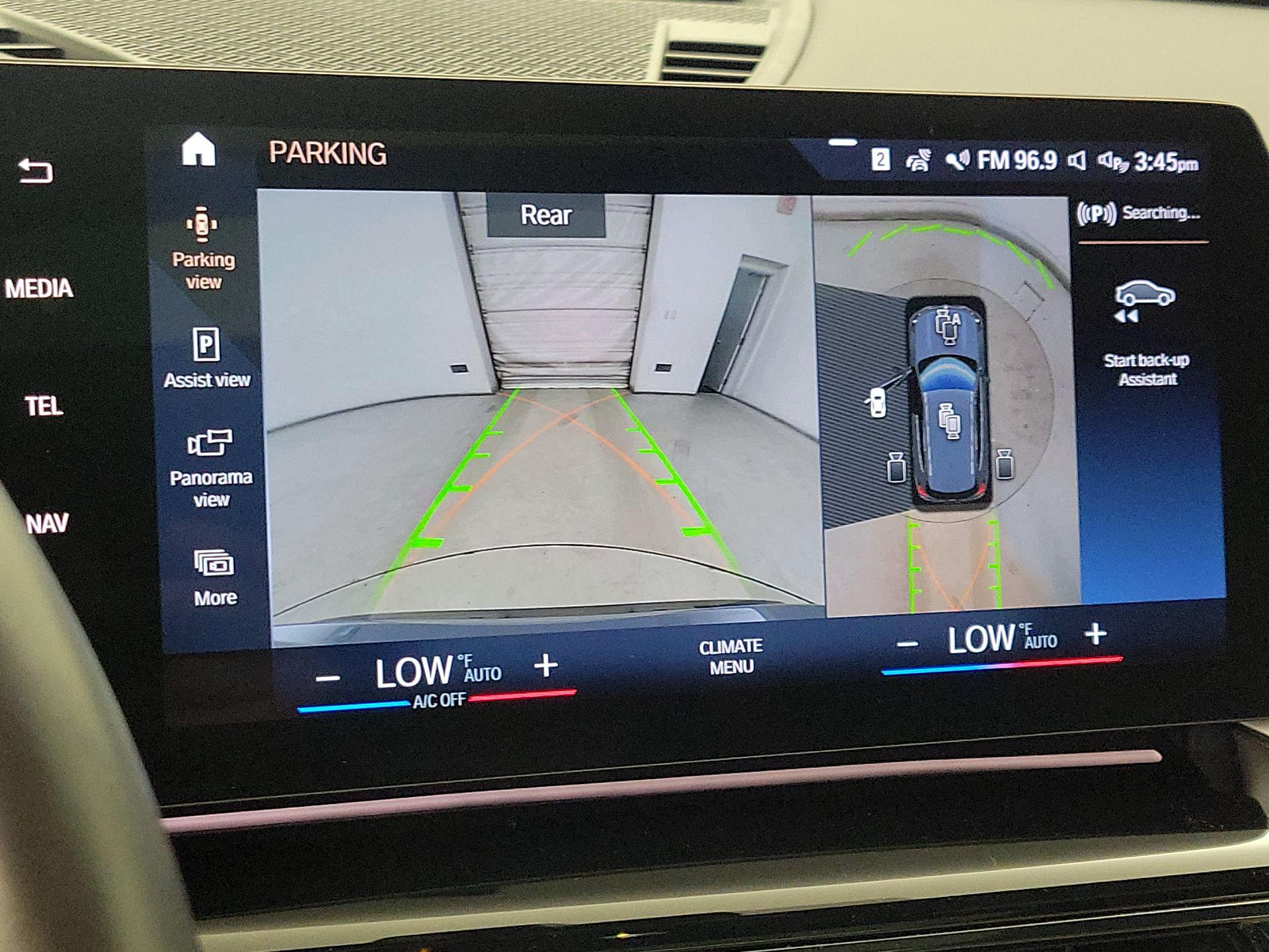 Thumbnail: 2023 BMW X1 - 15