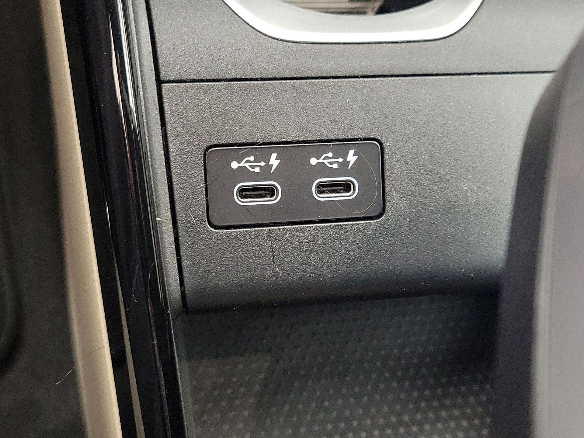 Thumbnail: 2023 BMW X1 - 19