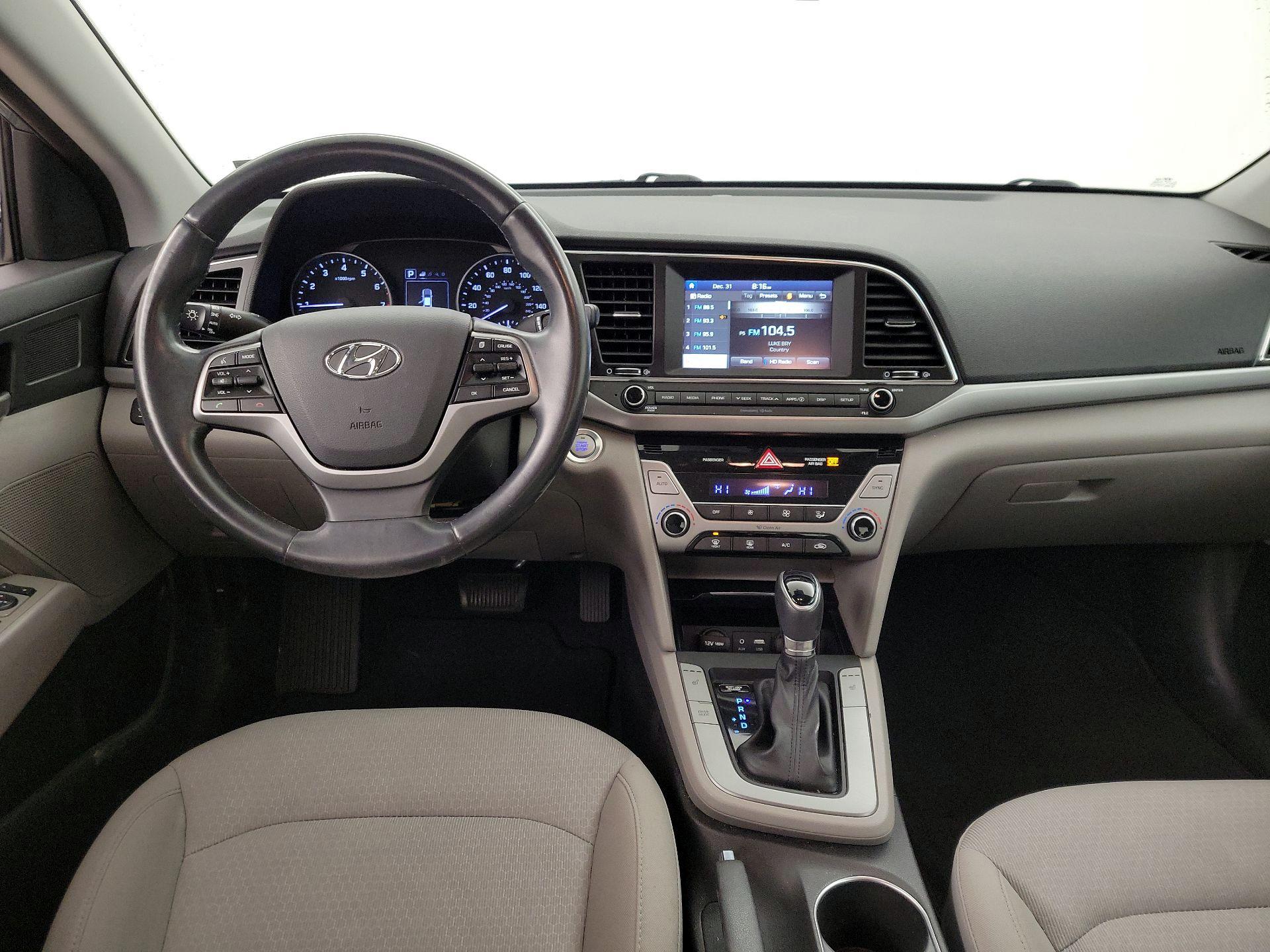 Thumbnail: 2017 Hyundai Elantra - 9