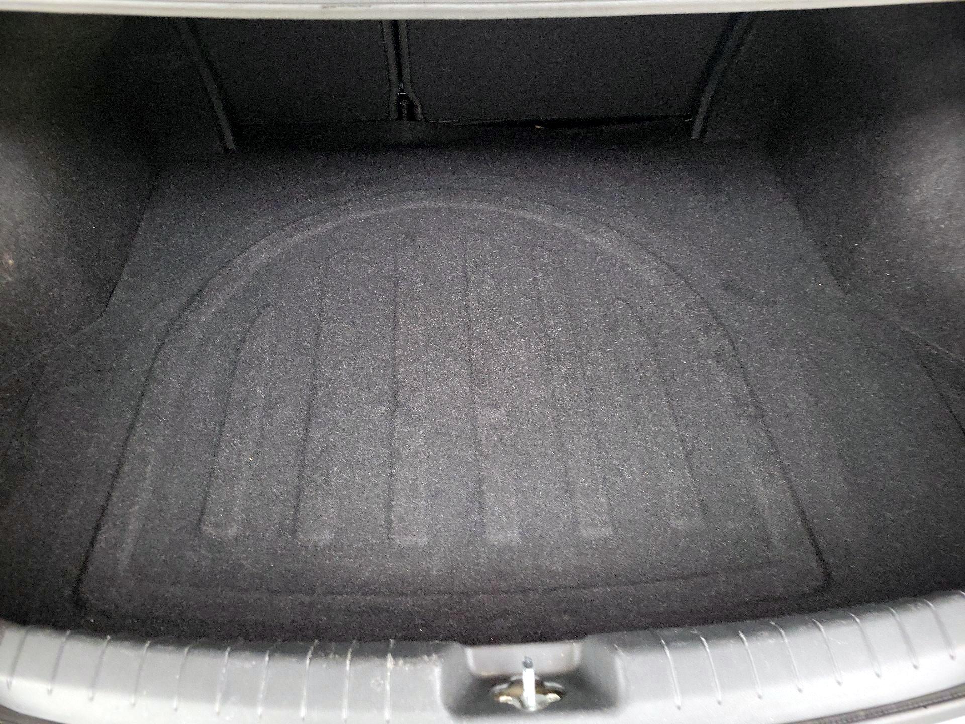 Thumbnail: 2017 Hyundai Elantra - 20