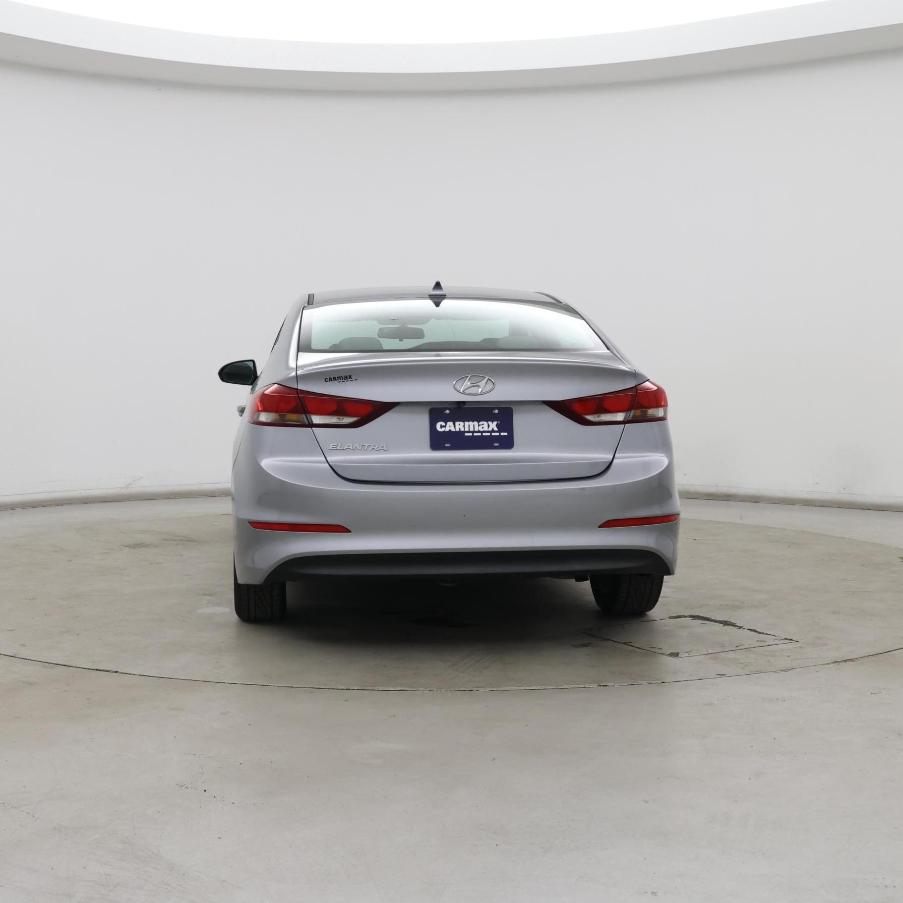 Thumbnail: 2017 Hyundai Elantra - 6