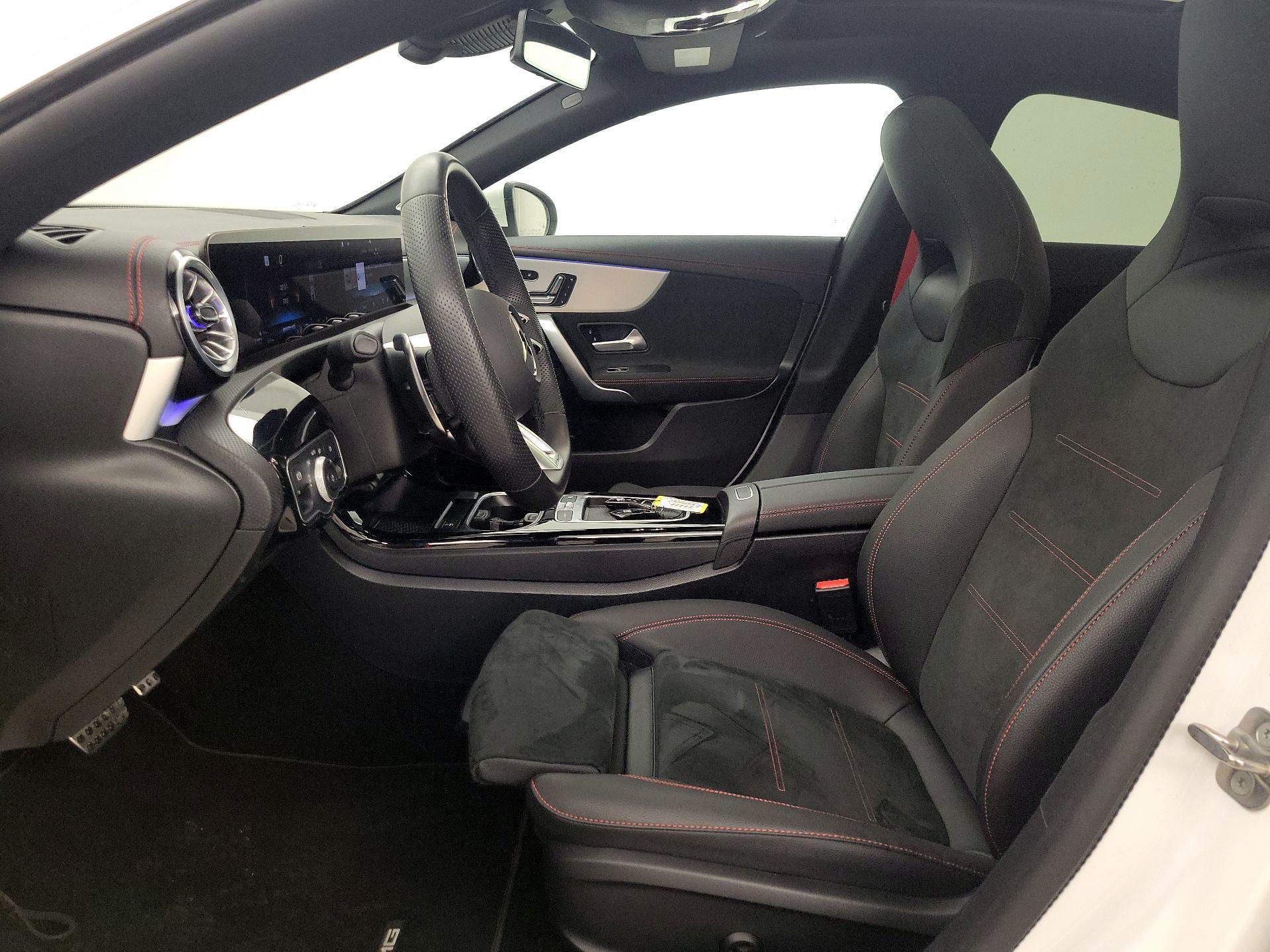 Thumbnail: 2025 Mercedes-Benz CLA - 11