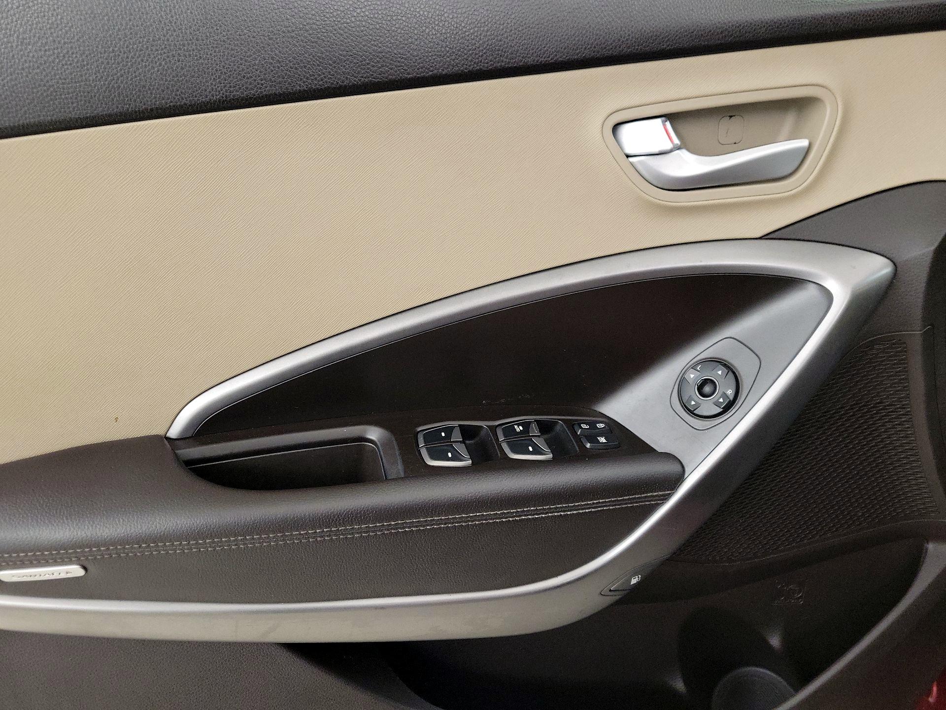 Thumbnail: 2014 Hyundai Santa Fe - 12