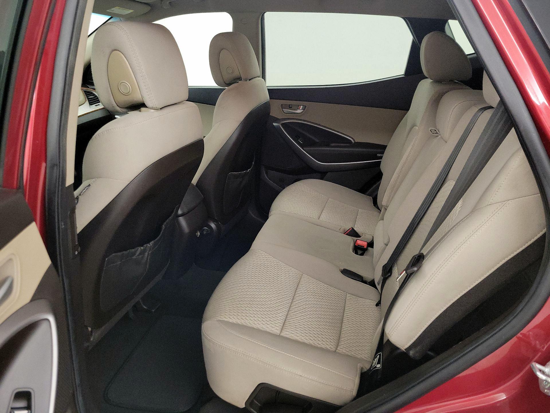 Thumbnail: 2014 Hyundai Santa Fe - 18