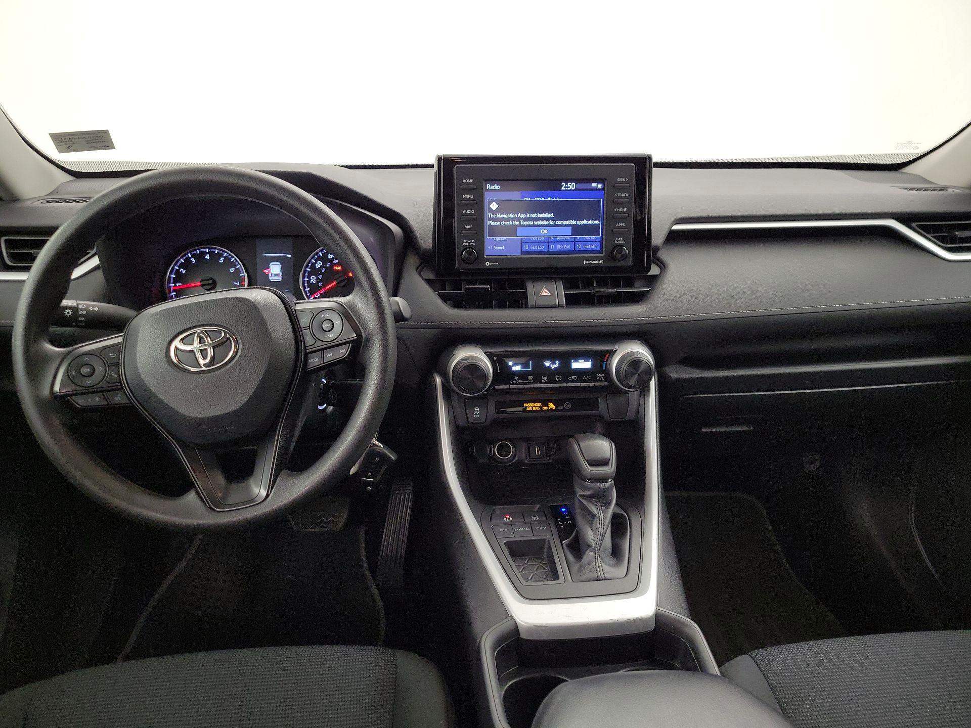 Thumbnail: 2021 Toyota RAV4 - 9