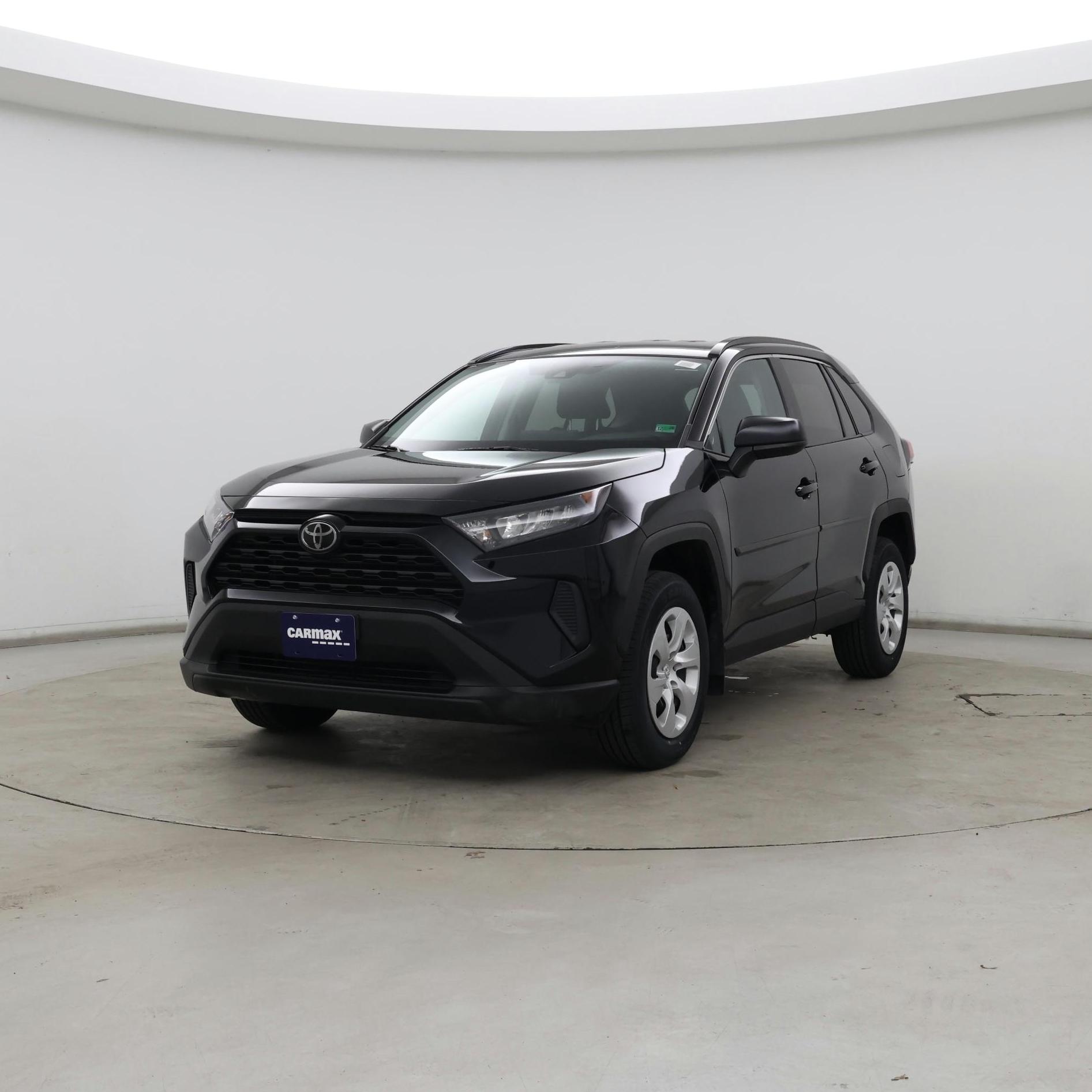 Thumbnail: 2021 Toyota RAV4 - 4