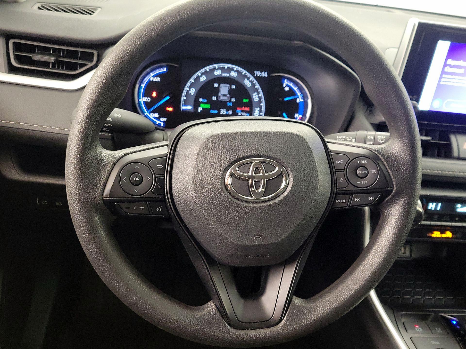 Thumbnail: 2025 Toyota RAV4 - 10