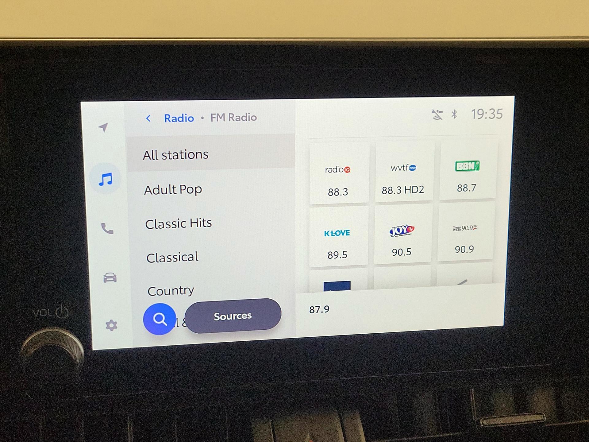 Thumbnail: 2025 Toyota RAV4 - 15