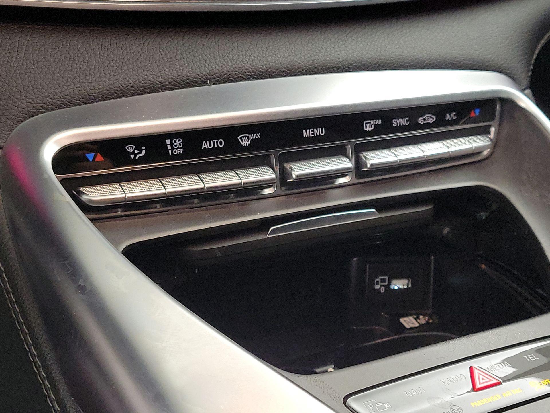 Thumbnail: 2020 Mercedes-Benz AMG GT - 17