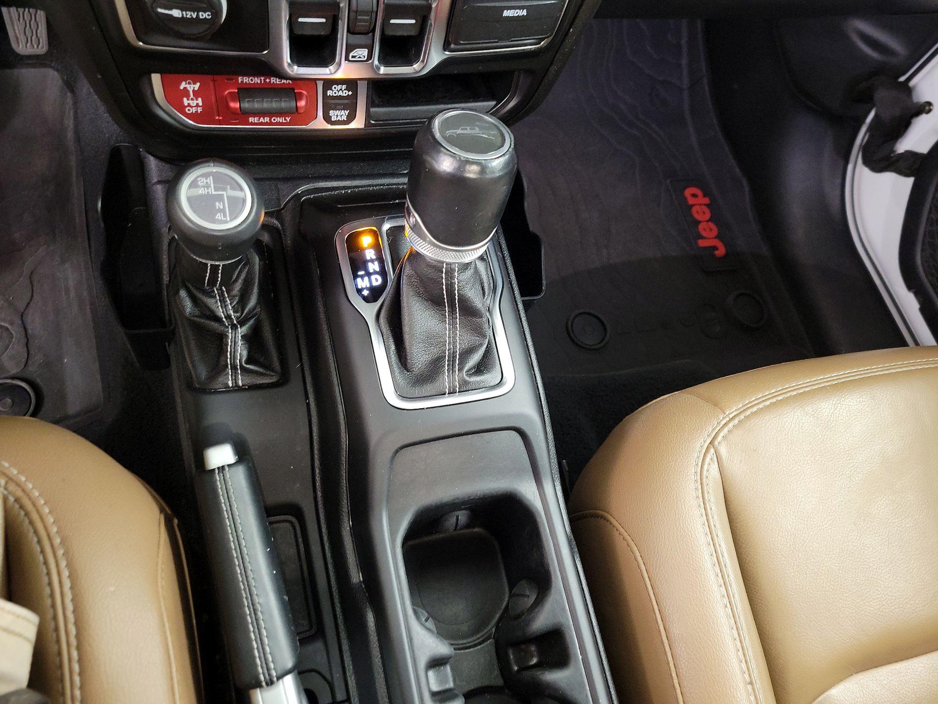 Thumbnail: 2020 Jeep Gladiator - 18