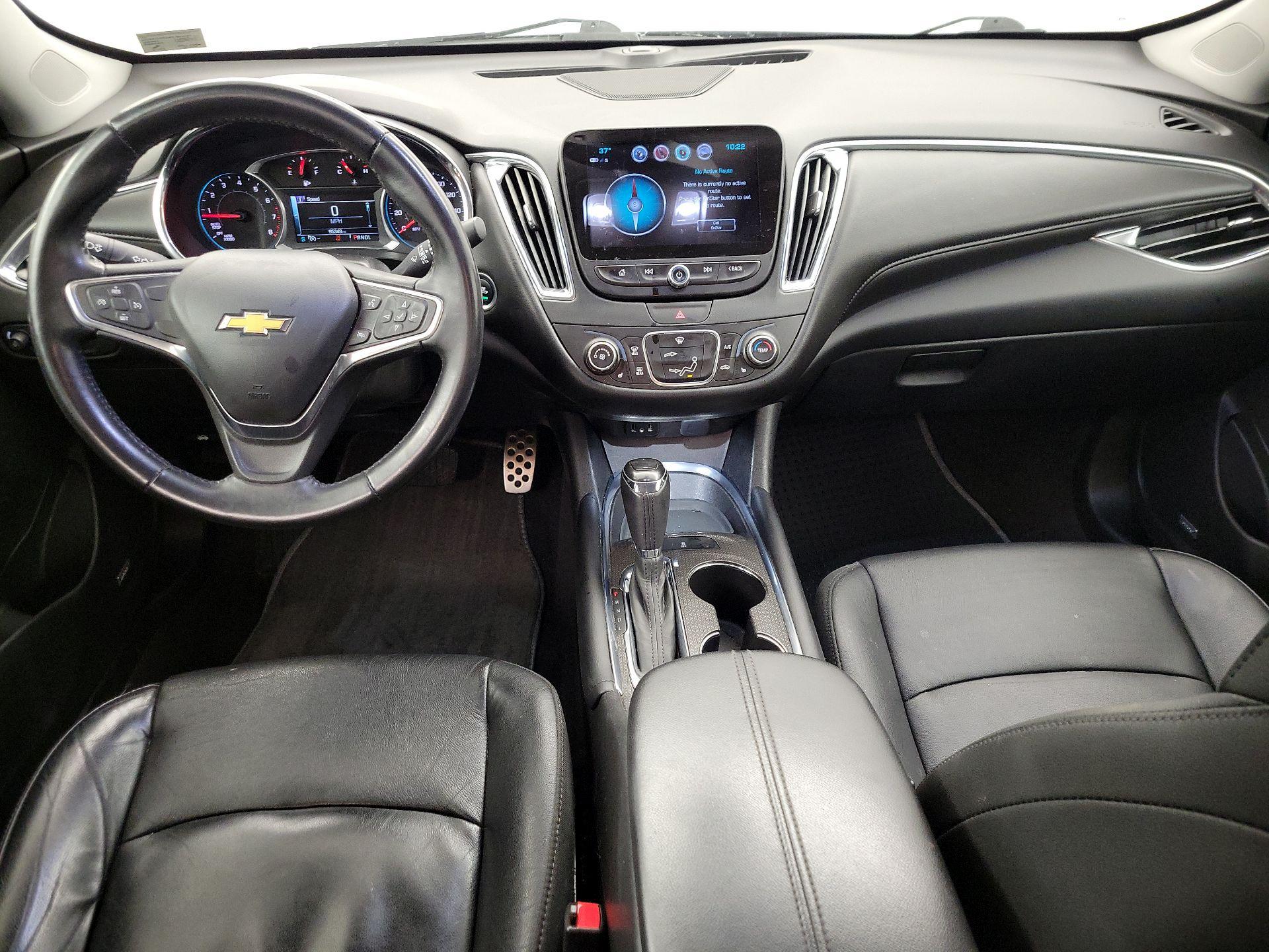 Thumbnail: 2017 Chevrolet Malibu - 9