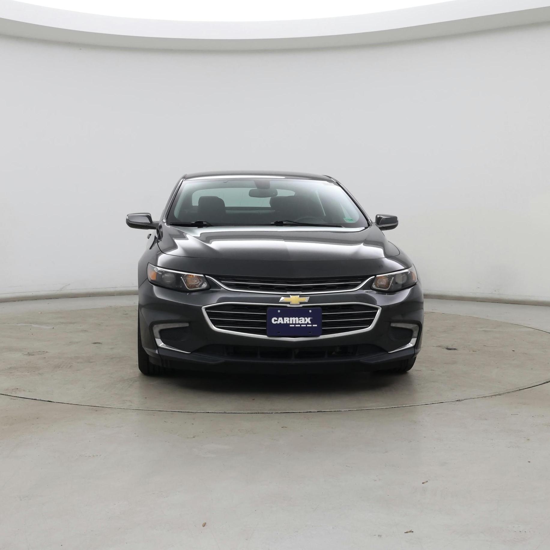 Thumbnail: 2017 Chevrolet Malibu - 5