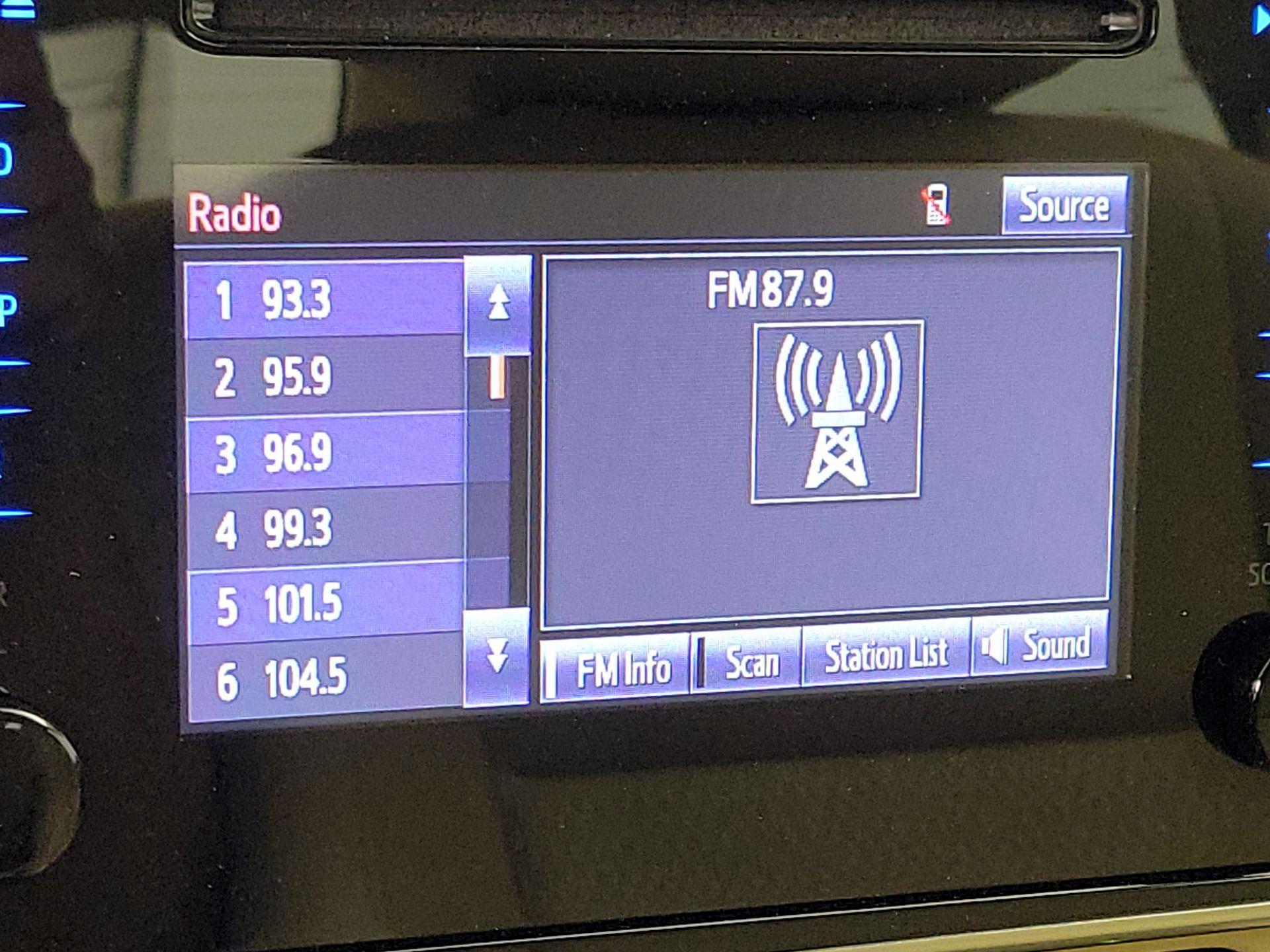 Thumbnail: 2017 Toyota Corolla - 15