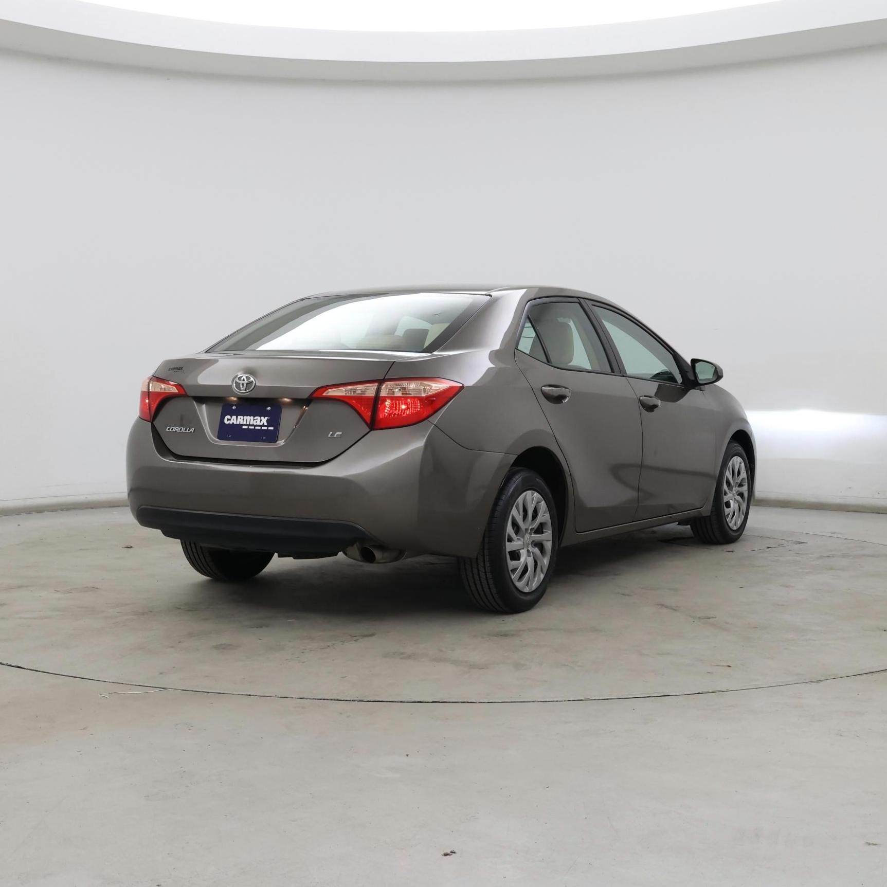 Thumbnail: 2017 Toyota Corolla - 8