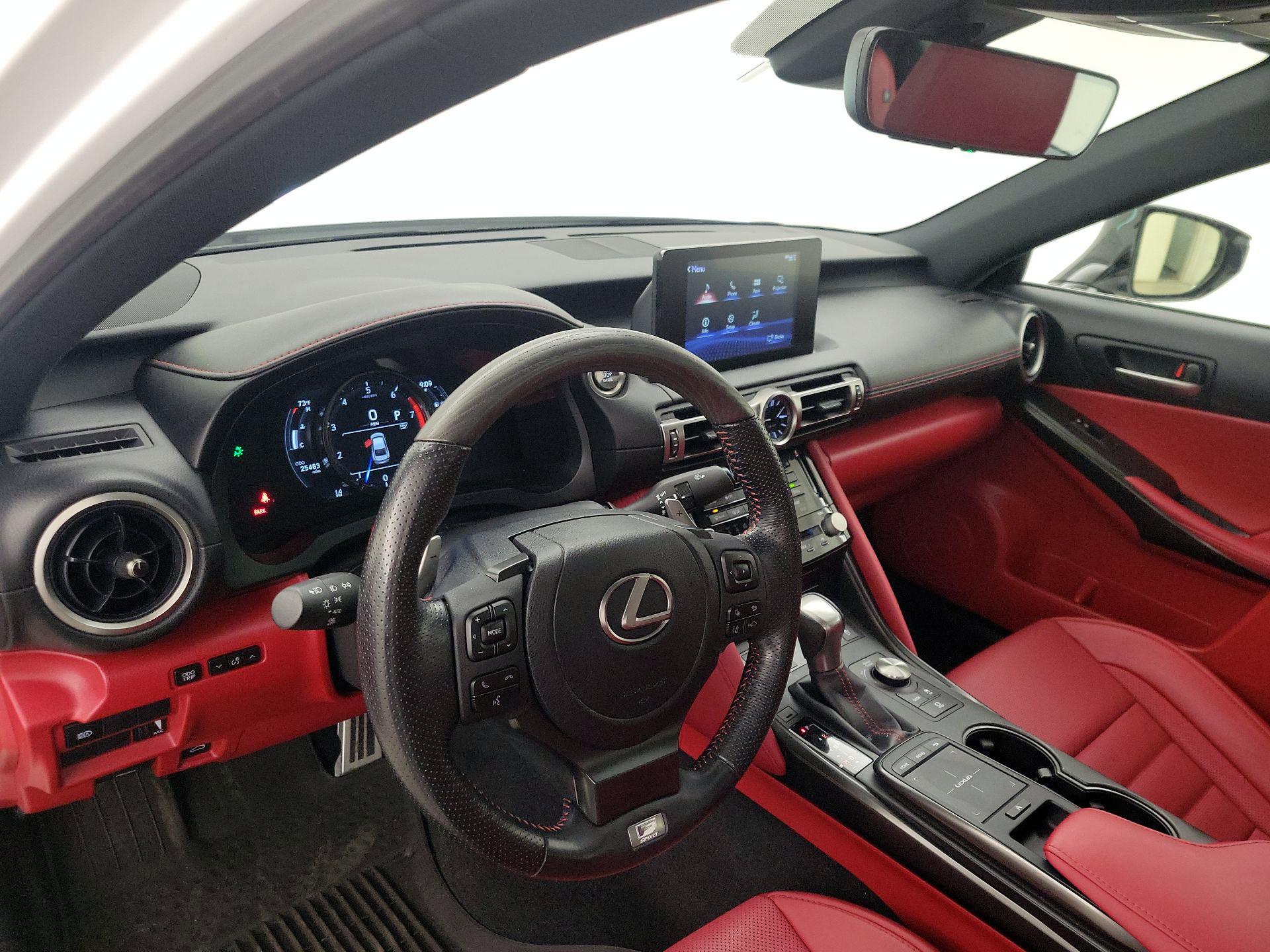 Thumbnail: 2022 Lexus IS - 9