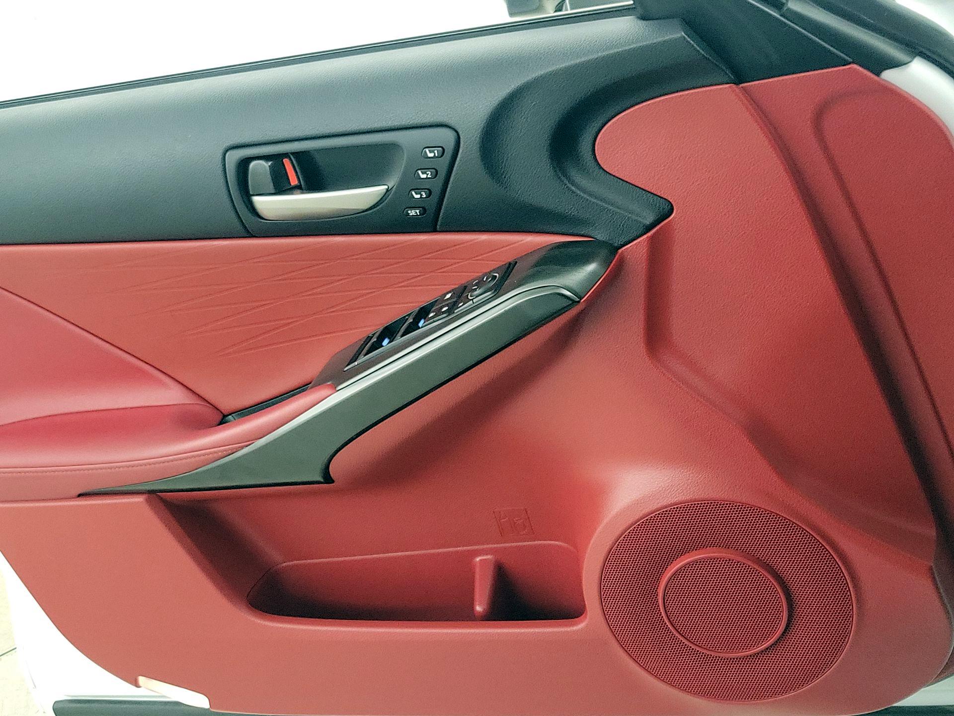 Thumbnail: 2022 Lexus IS - 12