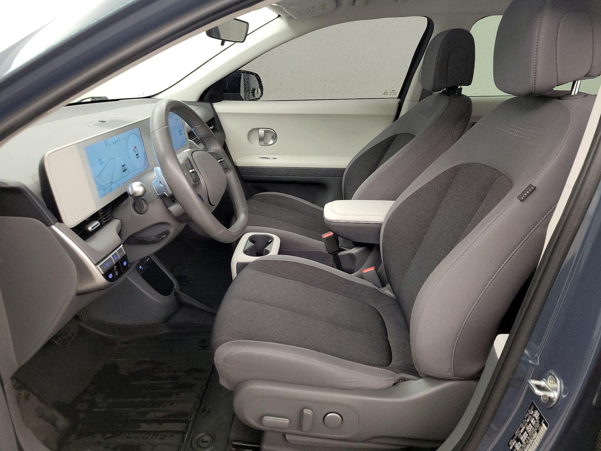 Thumbnail: 2023 Hyundai Ioniq 5 - 11