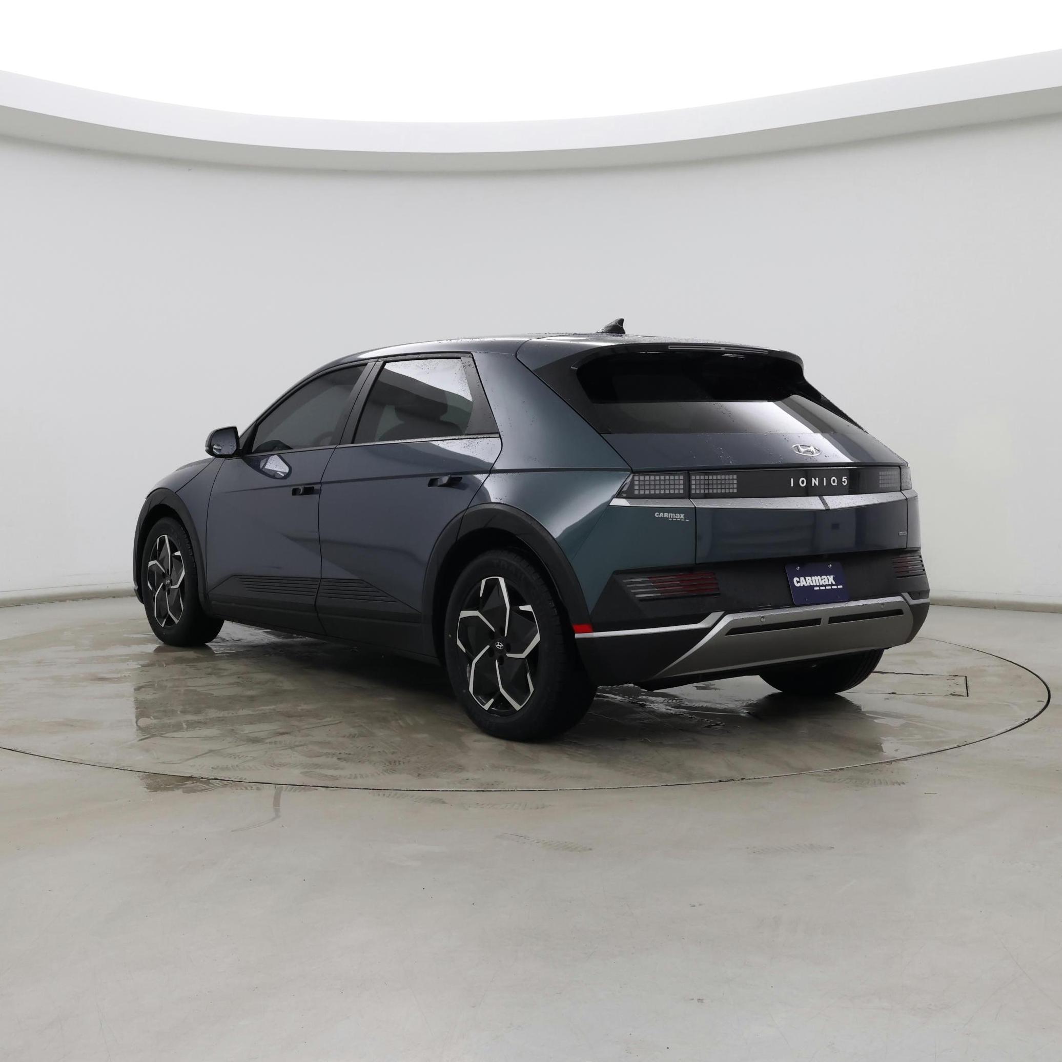 Thumbnail: 2023 Hyundai Ioniq 5 - 2