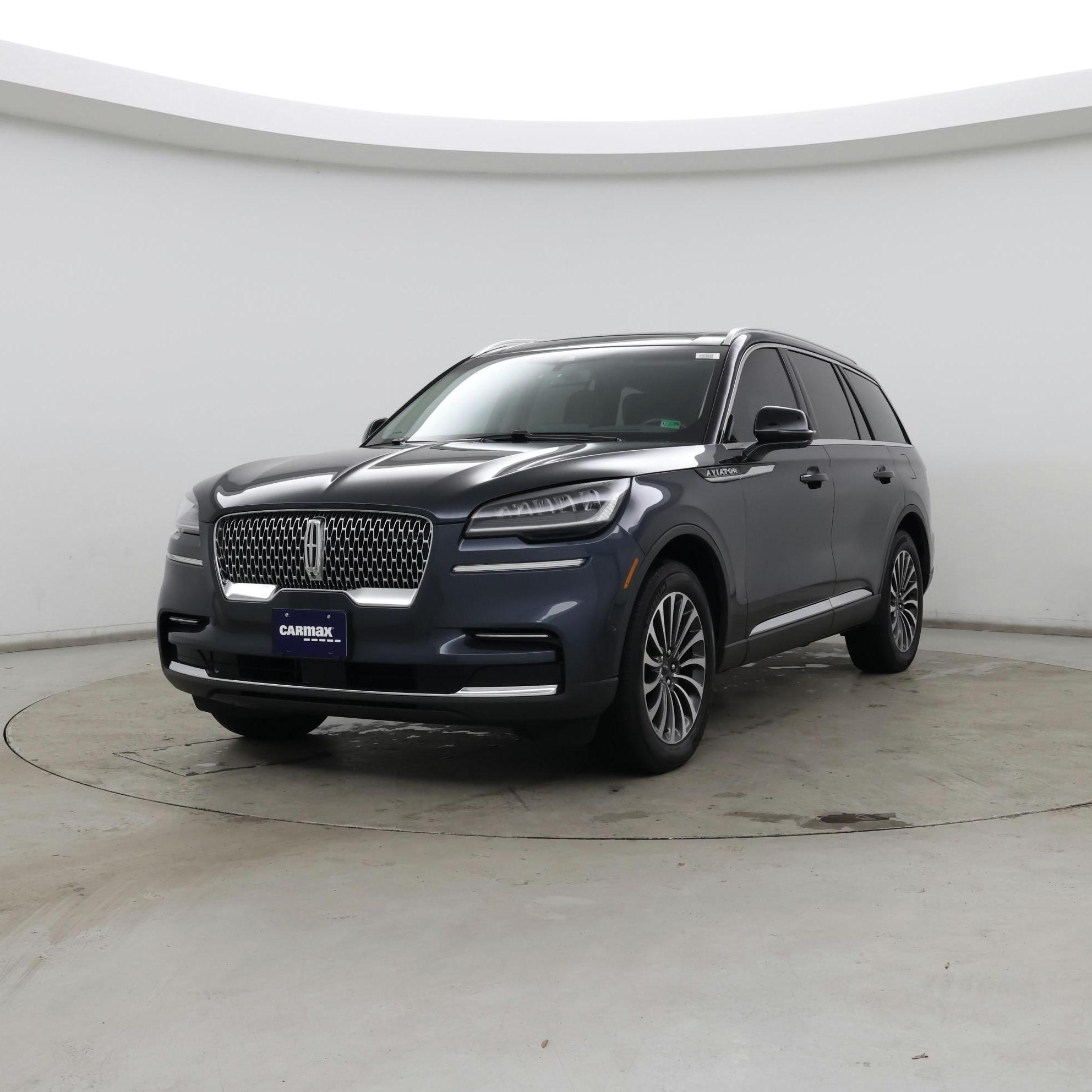 Thumbnail: 2023 Lincoln Aviator - 4