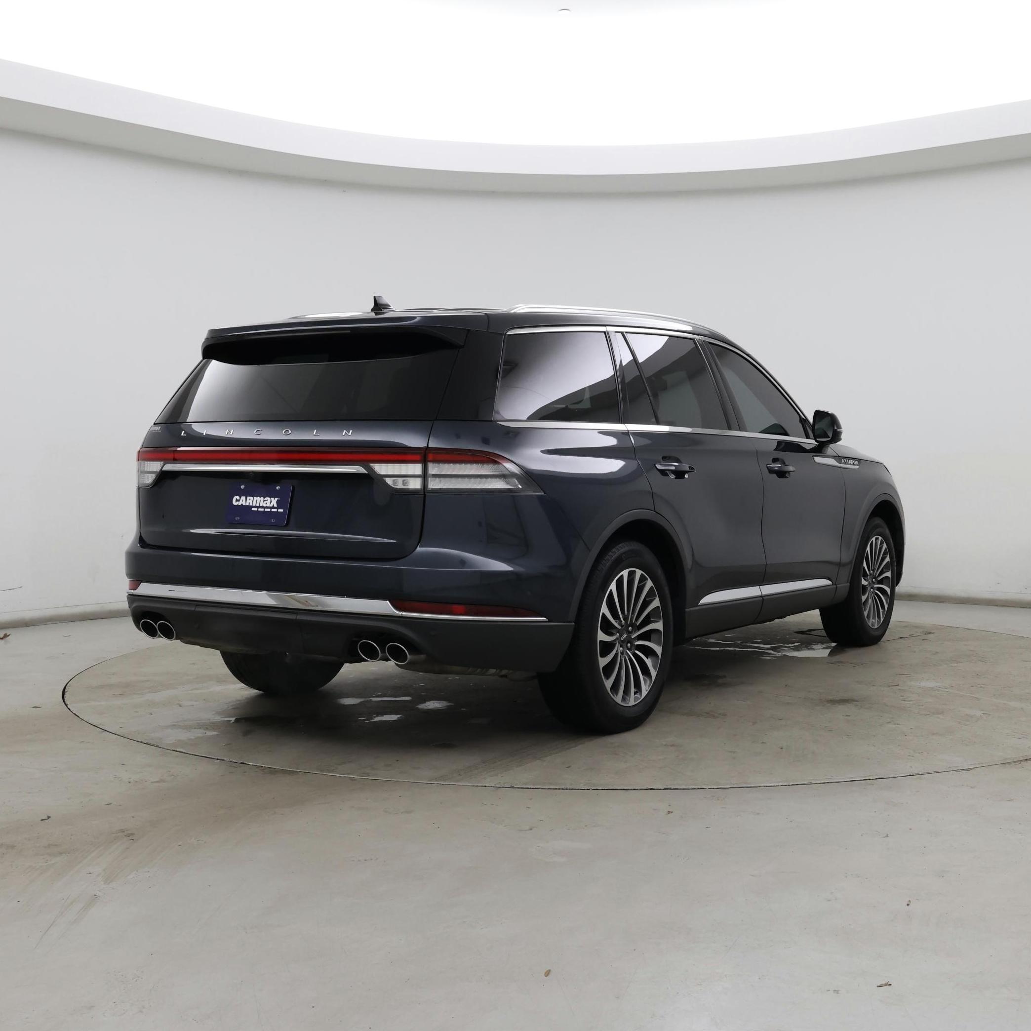 Thumbnail: 2023 Lincoln Aviator - 8