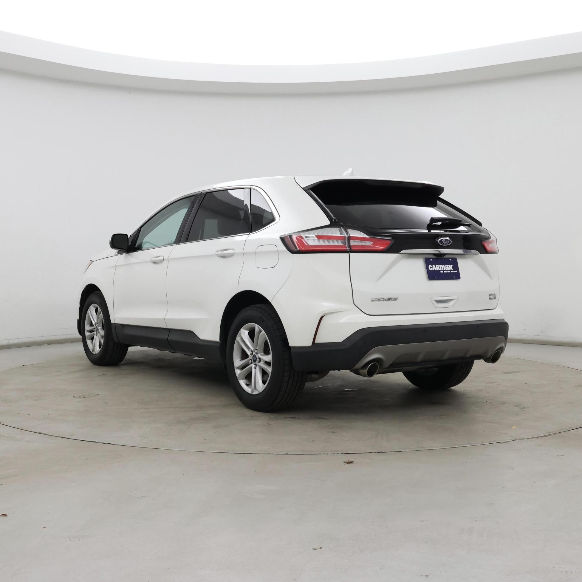 Thumbnail: 2020 Ford Edge - 2