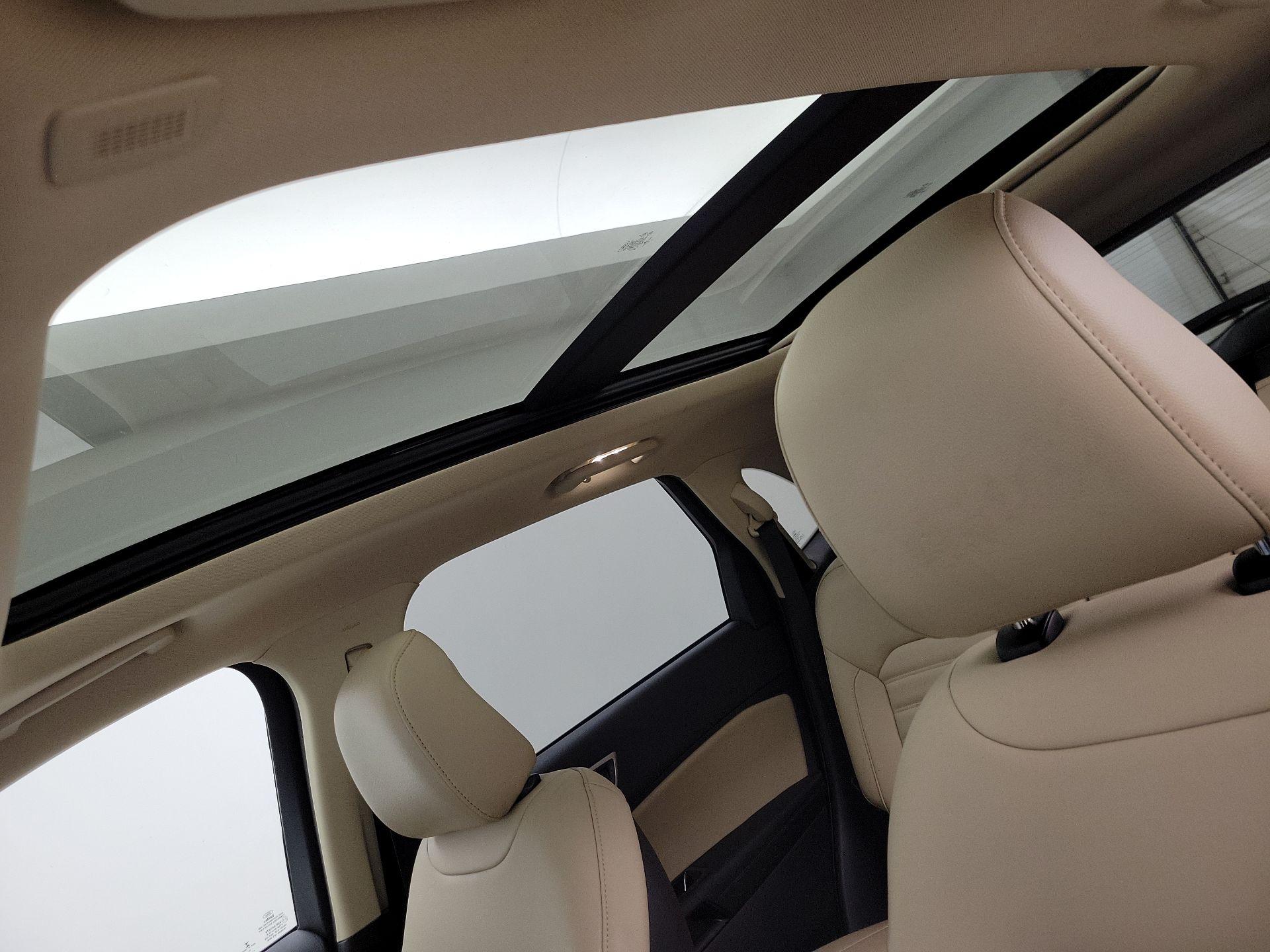 Thumbnail: 2020 Ford Edge - 20