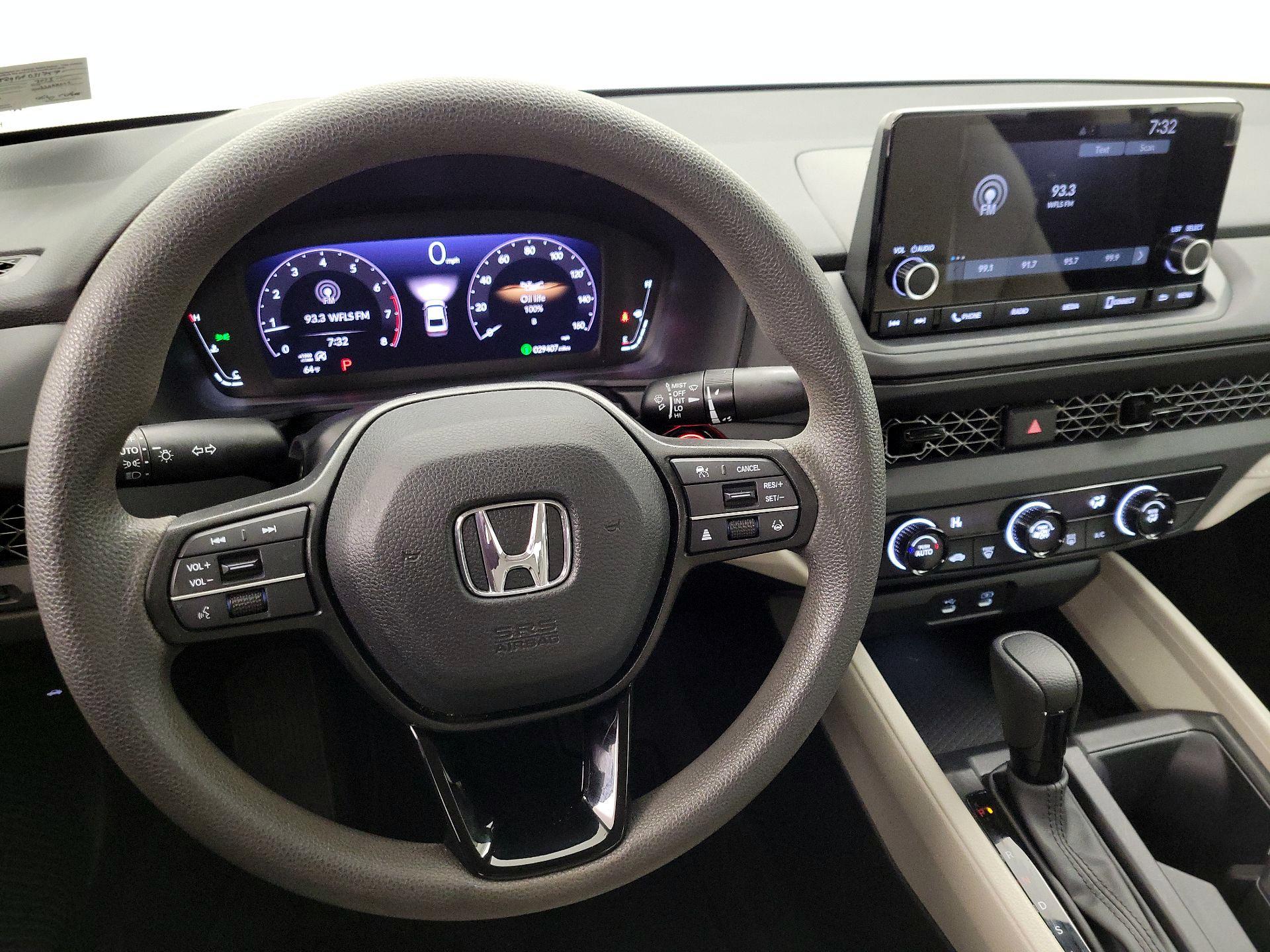 Thumbnail: 2023 Honda Accord - 10