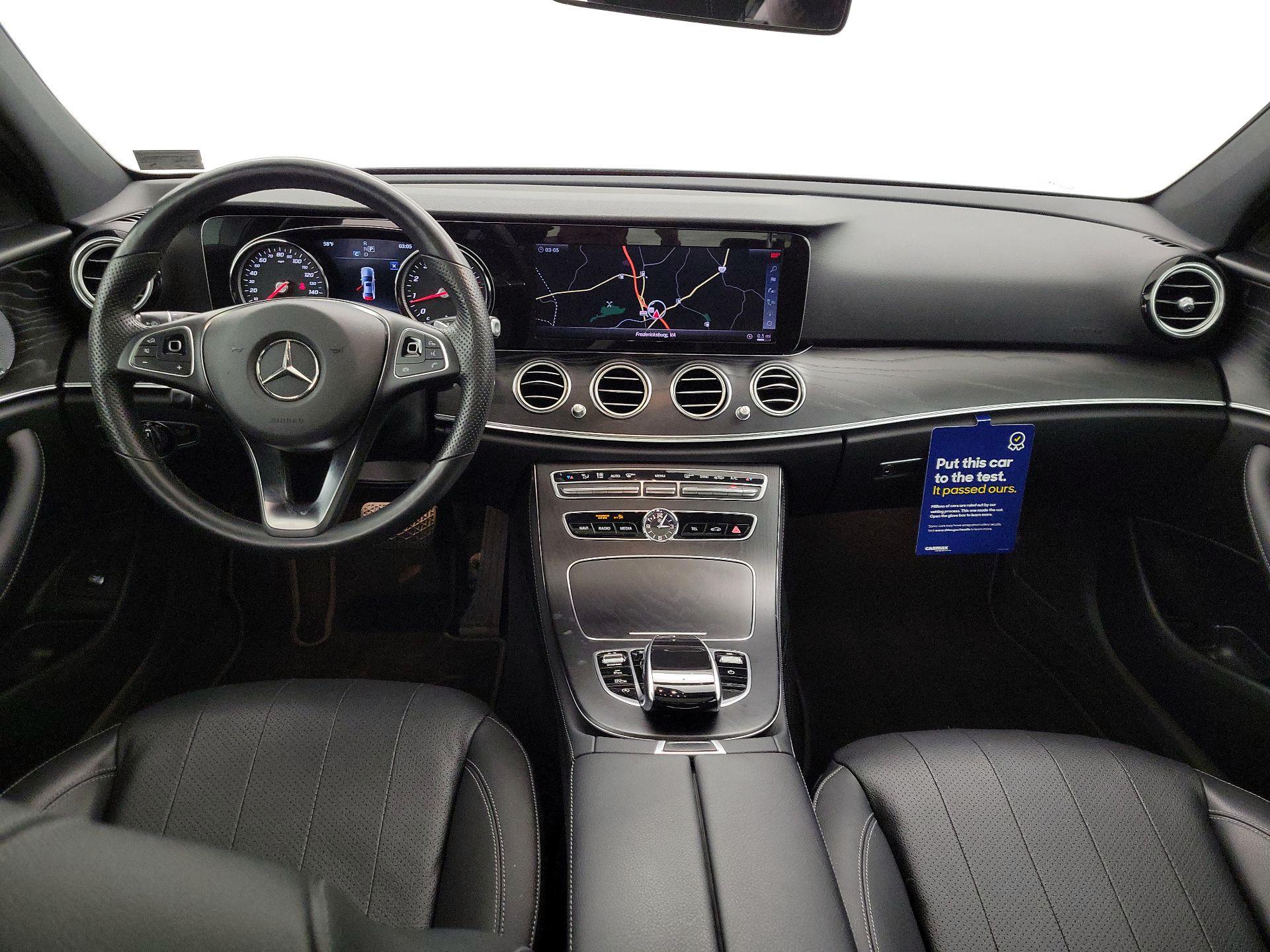 Thumbnail: 2018 Mercedes-Benz E-Class - 9