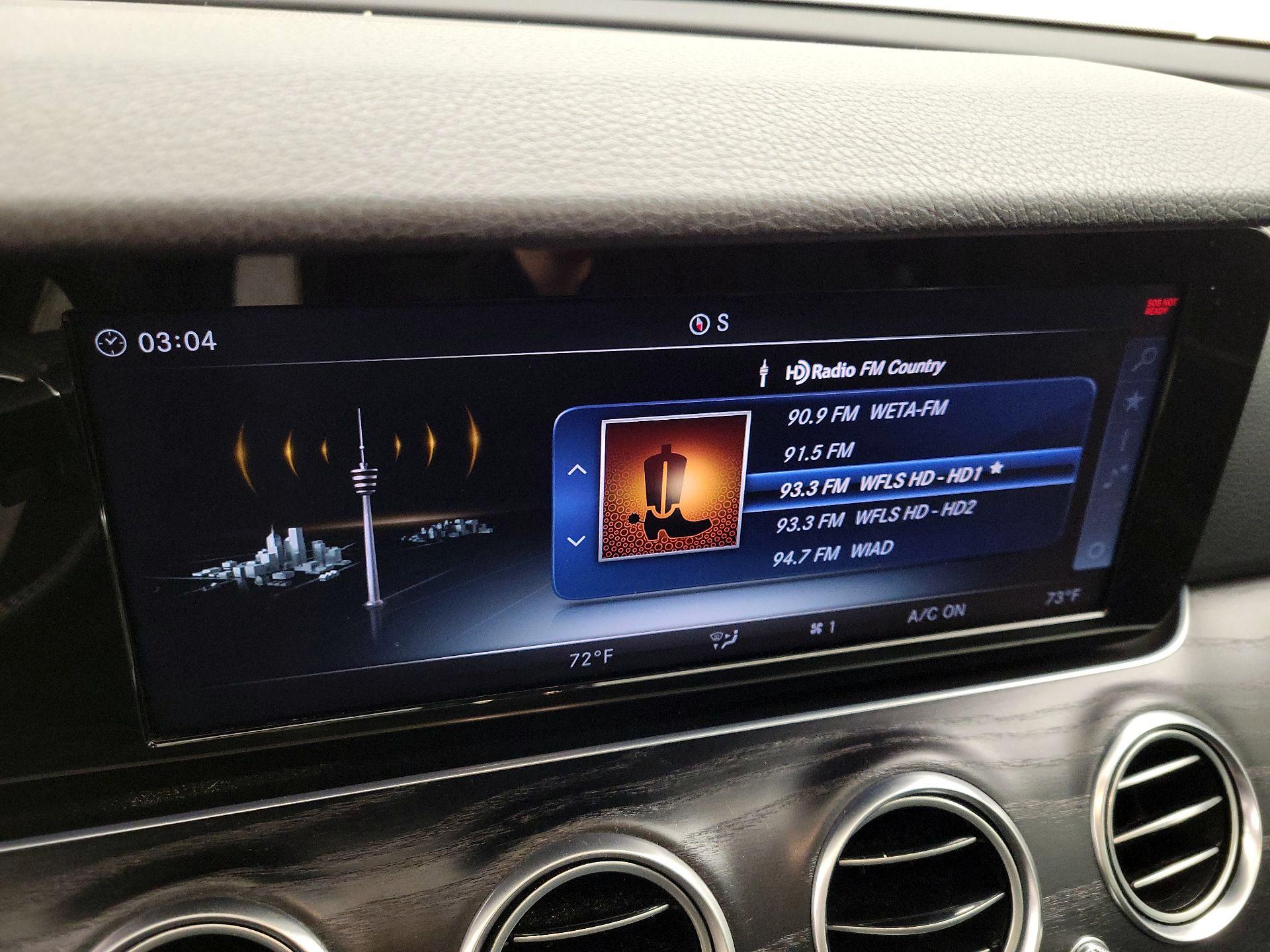 Thumbnail: 2018 Mercedes-Benz E-Class - 16